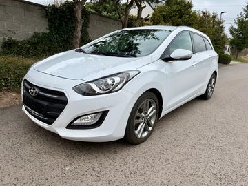 1.6 CRDi 81kw Kamera Navi