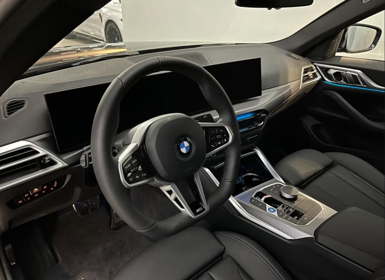 BMW i4, eDrive40 GC Tažné Ambient Kam. - fotka 6