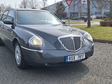 2,4 JTD