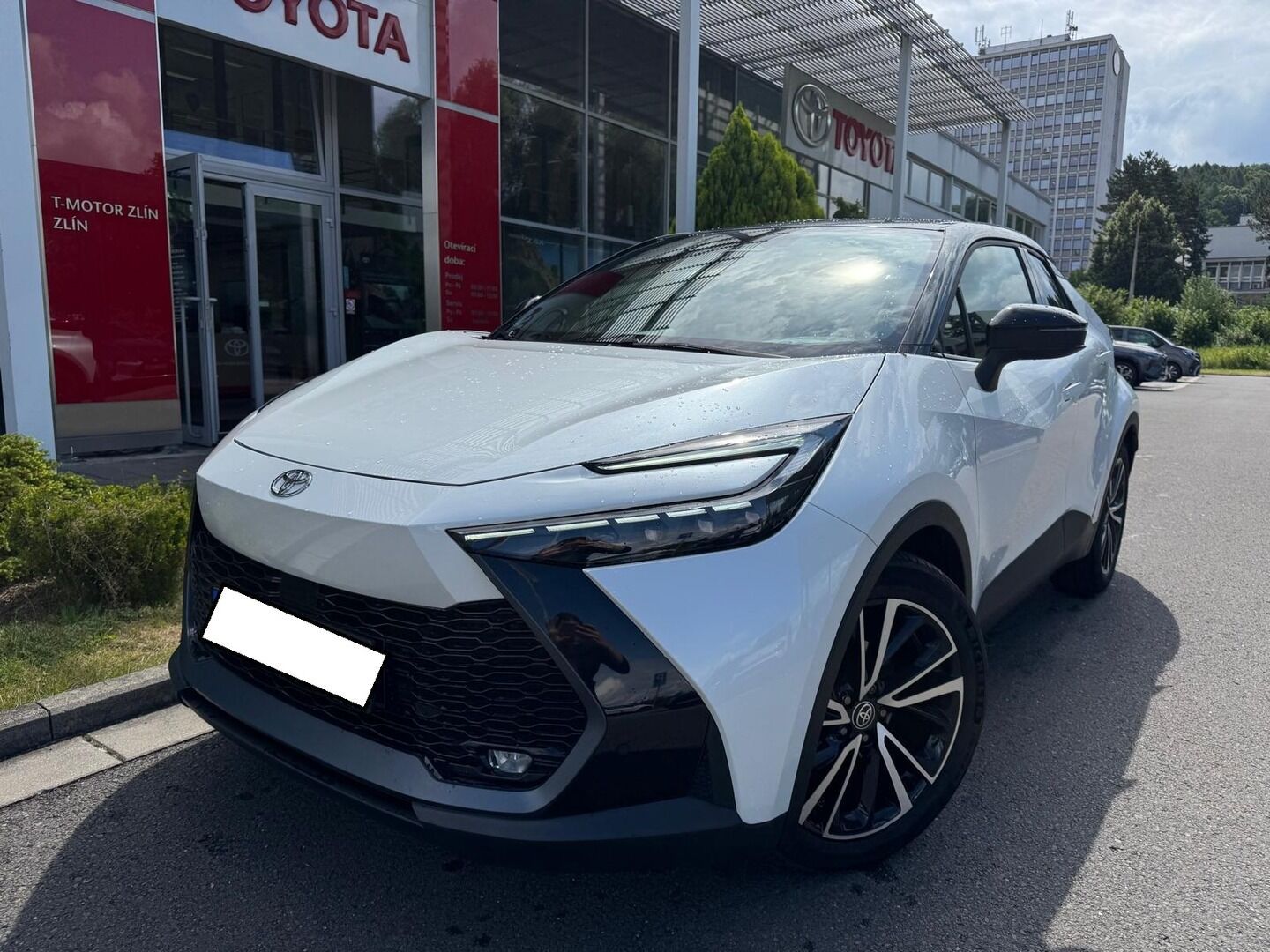 Toyota C-HR, Executive - fotka 4