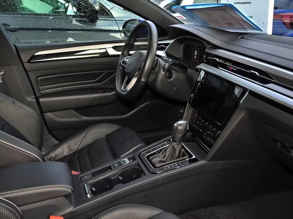 Volkswagen Arteon, 2.0 TDI R-Line DSG*360°*Navi* - fotka 4