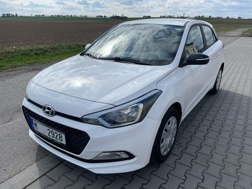 1,2i 55kw 121000km