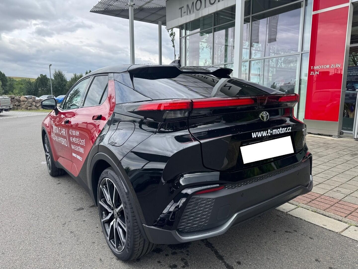 Toyota C-HR, Plug-in GR SPORT Premiere - fotka 6