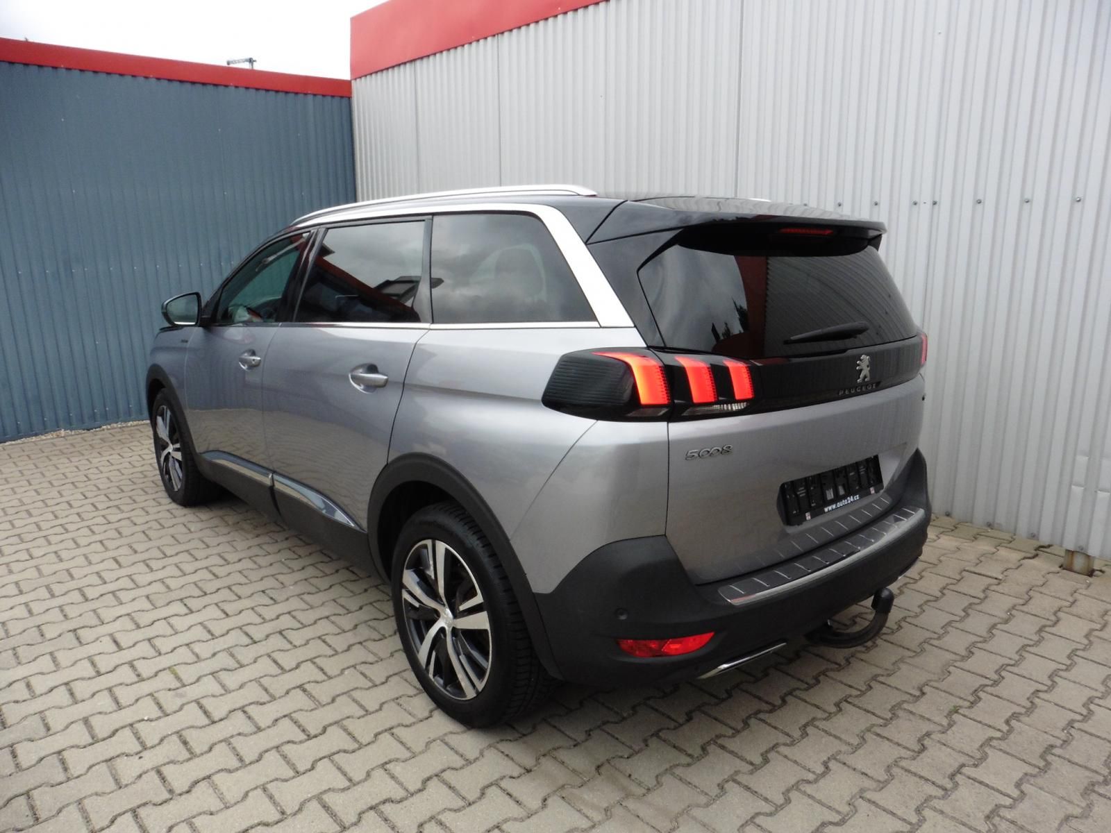 Peugeot 5008, 2.0 HDi GT-Line 1.maj. ... - fotka 6