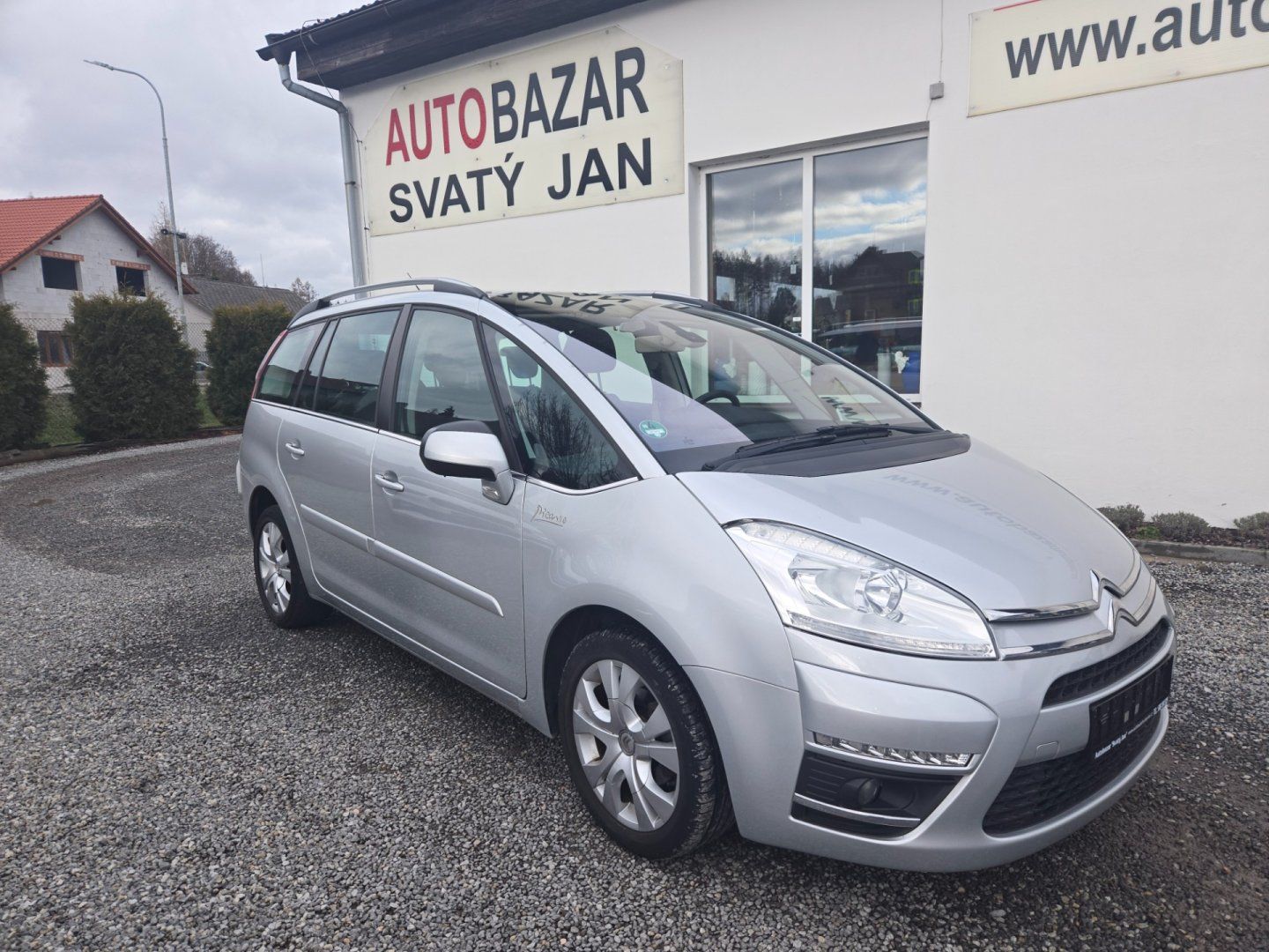Citroën Grand C4 Picasso, 1.6 HDI 7 míst - fotka 2