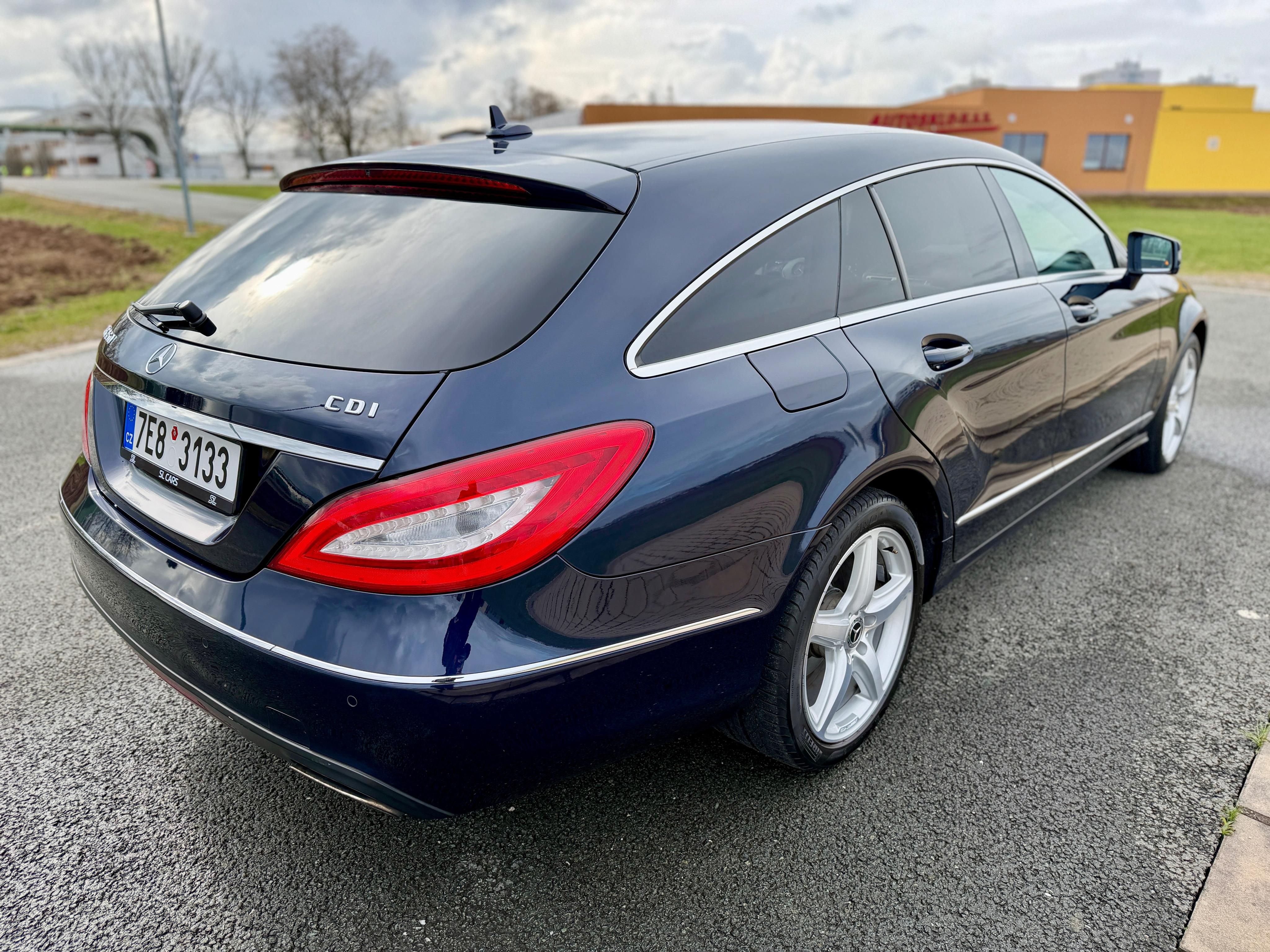 Mercedes-Benz CLS, 350d SB 7G LED NAVI H/K KAMERA - fotka 5