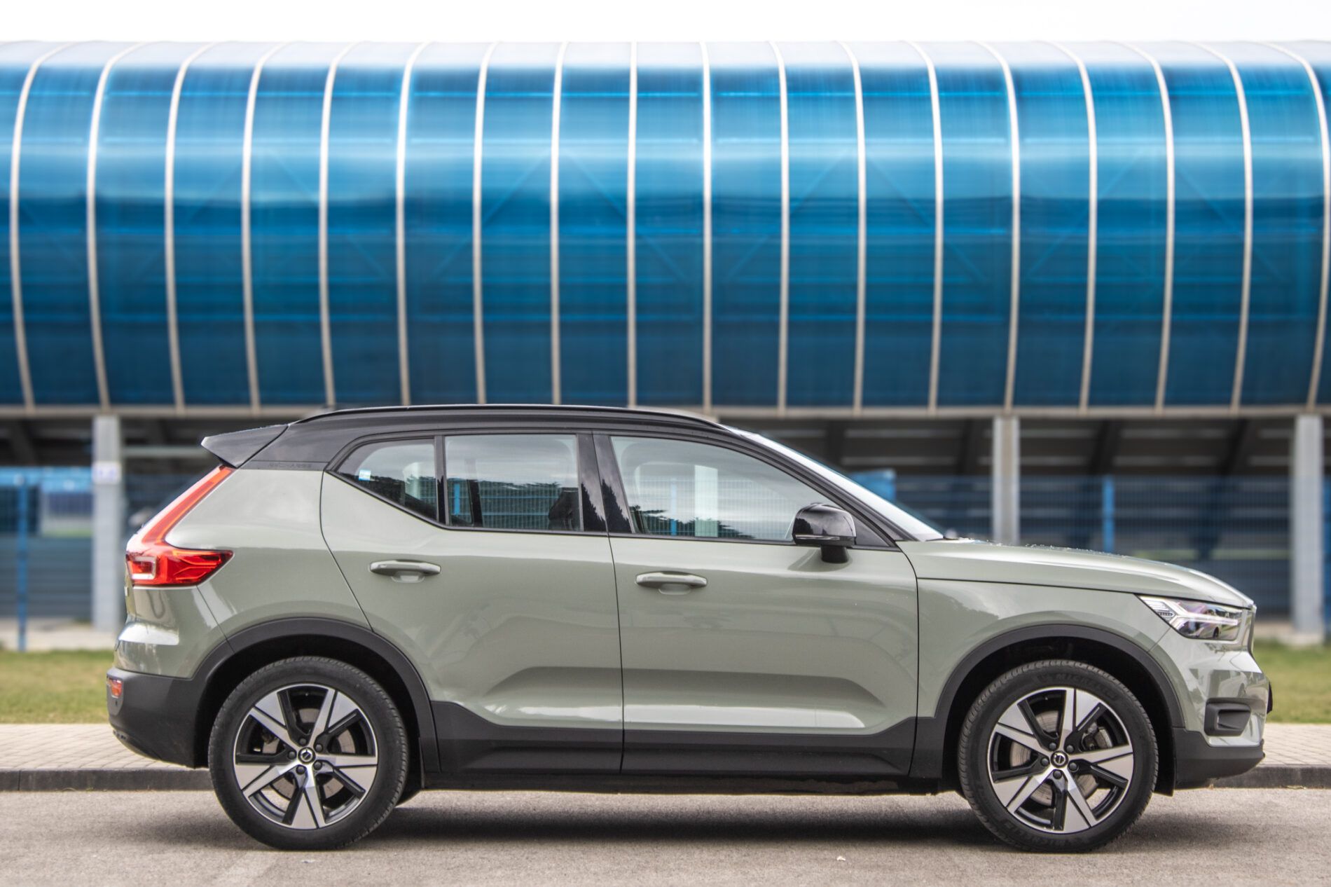 Volvo XC40 - fotka 4