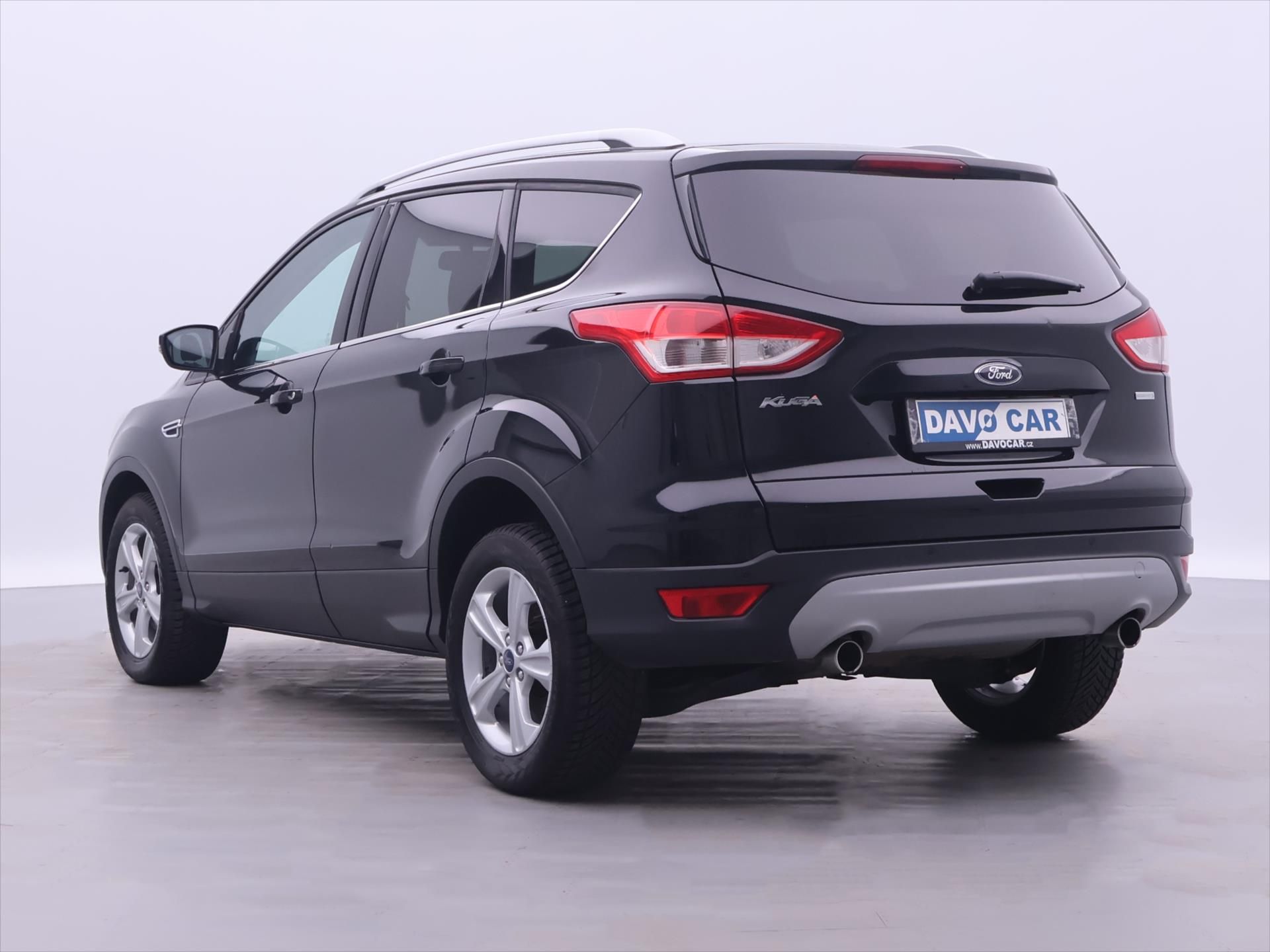 Ford Kuga, 1,6 EB 110kW CZ Aut.Klima - fotka 5