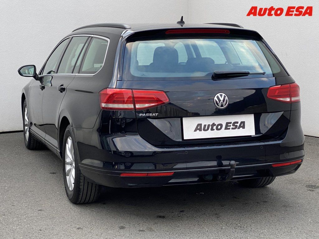 Volkswagen Passat, 2.0 TDi,Comfortline,DSG - fotka 6