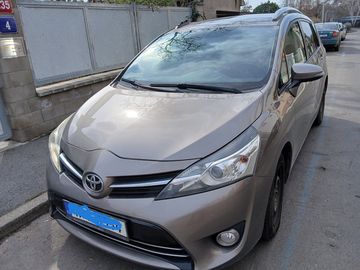 1,6 nafta servis Toyota Tsusho