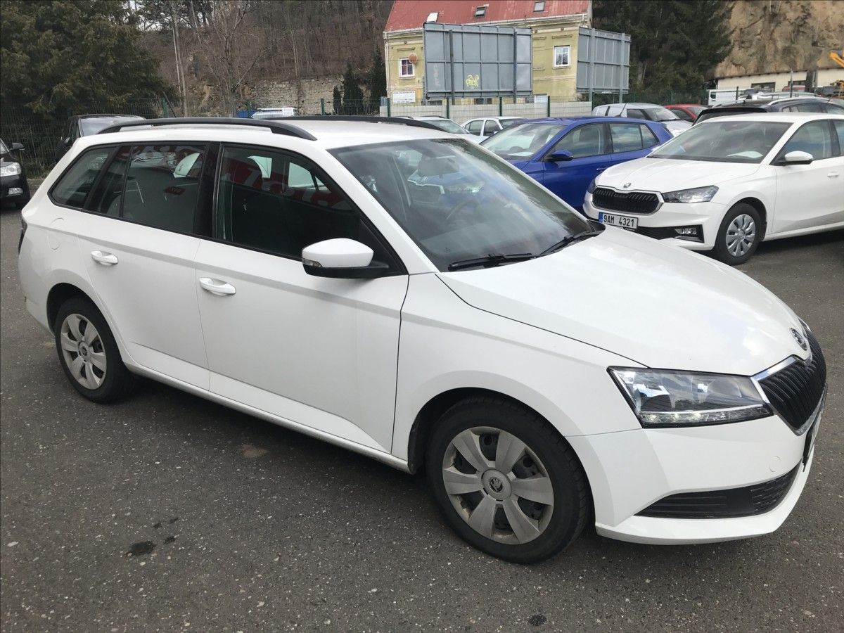 Škoda Fabia, 1,0 TSi 70kW Combi - fotka 3