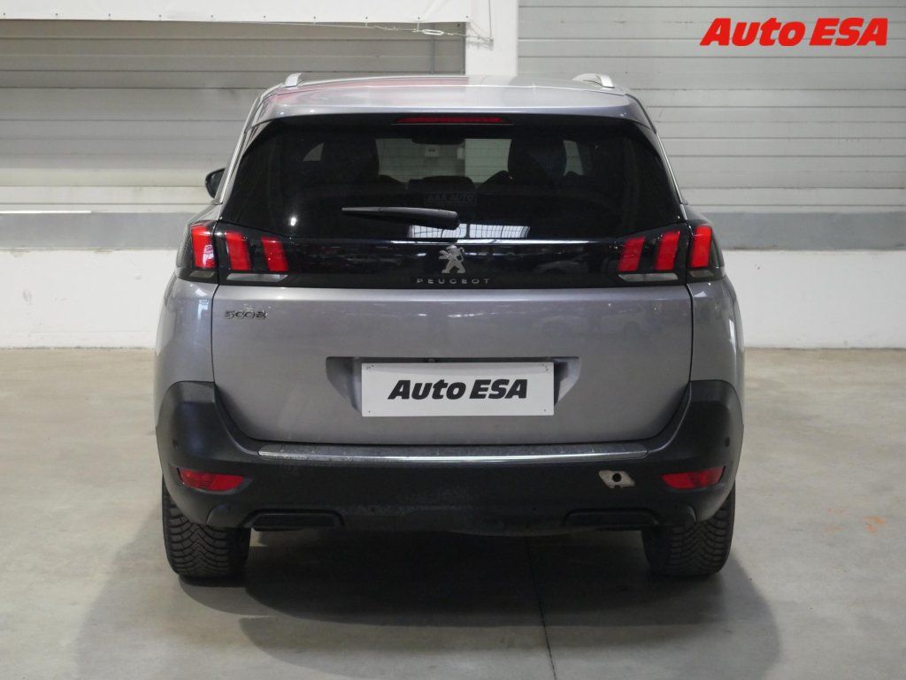 Peugeot 5008, 1.5 HDi,AT - fotka 5