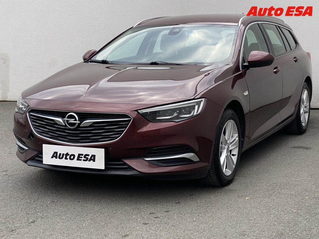 Opel Insignia, 1.6 CDTi,LED - fotka 3