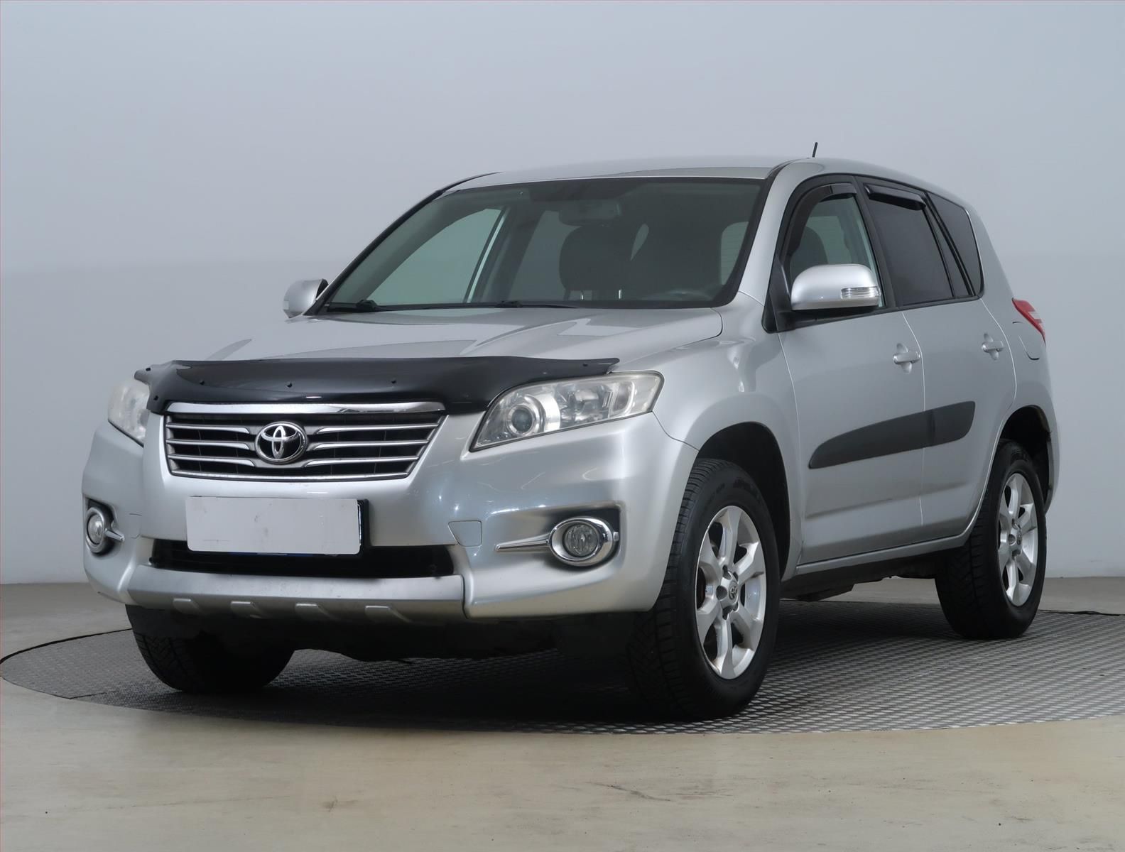 Toyota Rav4, 2.2 D-4D, 4X4, Kožené sedačky - fotka 2