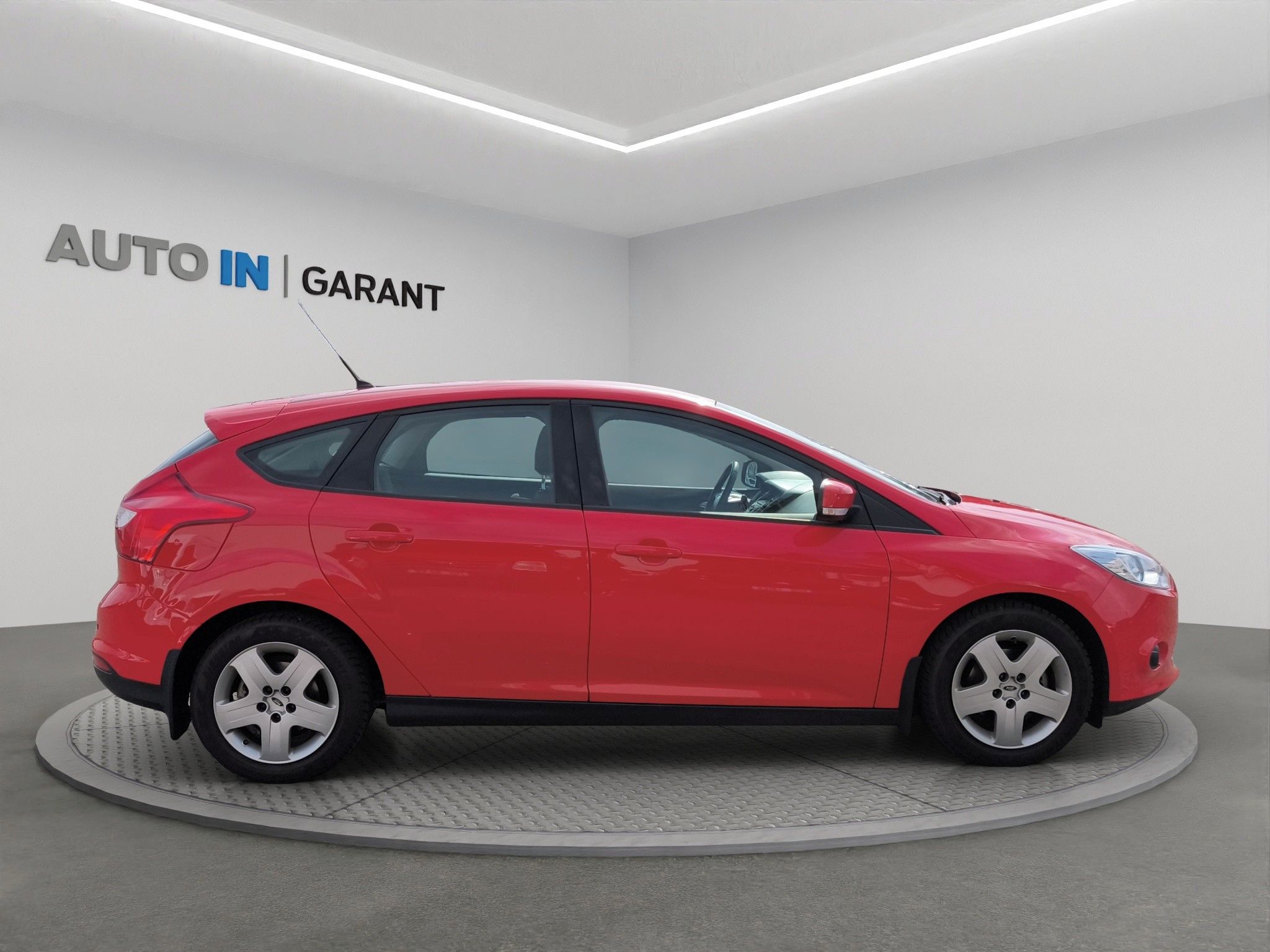 Ford Focus, 1.0 74kW, ČR, 1. majitel, klim - fotka 4