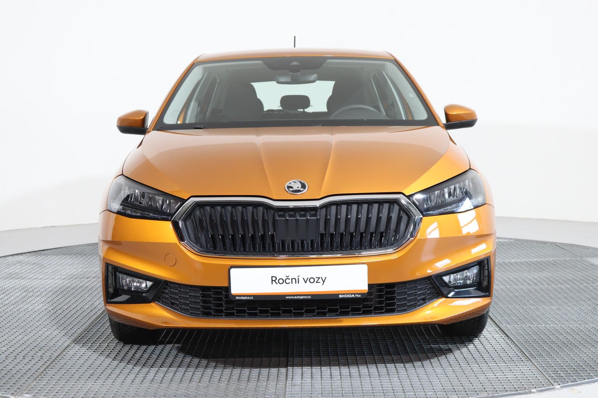 Škoda Fabia, SELECTION 1,0 MPI 59 kW - fotka 4