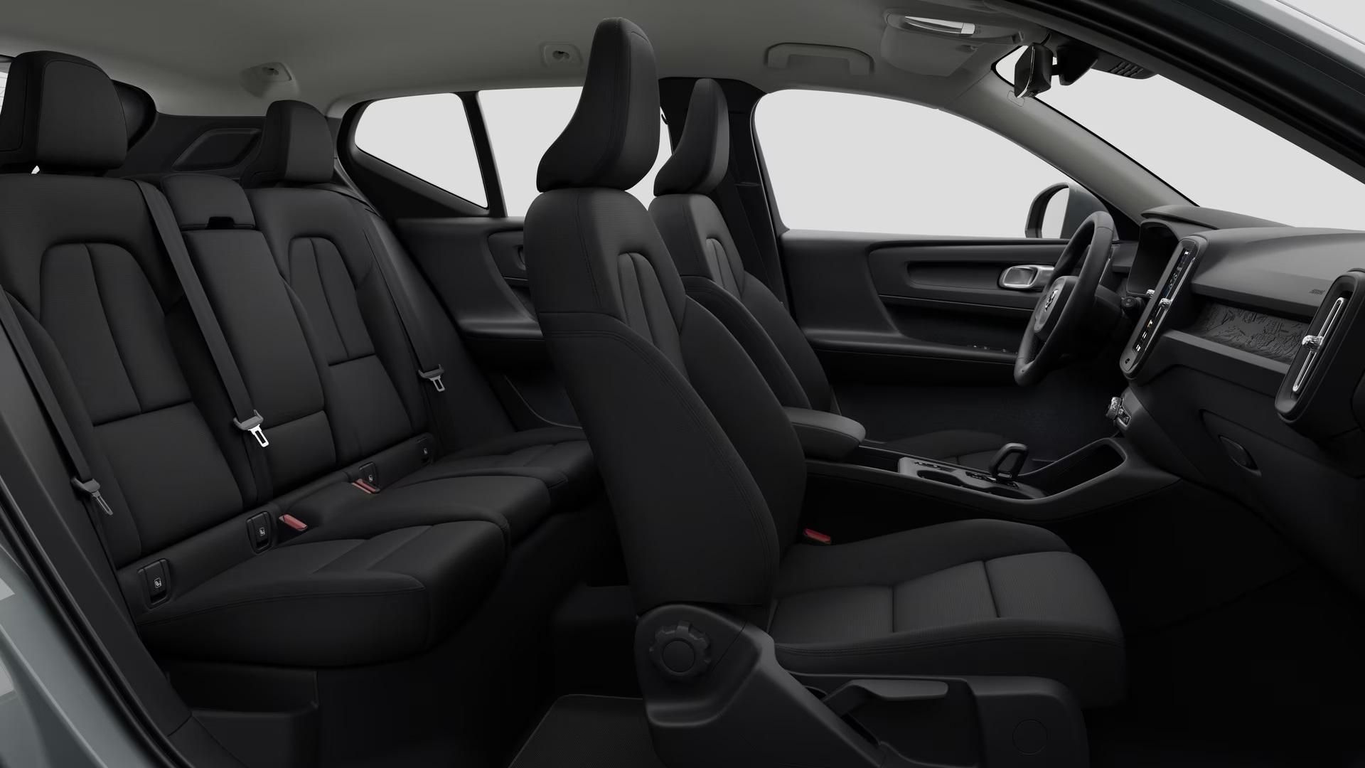 Volvo XC40, B3 AUT ESSENTIAL - fotka 4