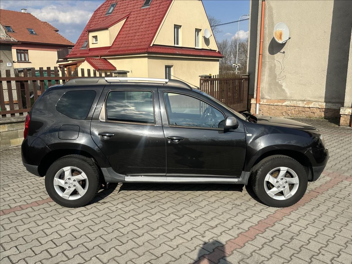 Dacia Duster, 1,6 4x4 1.majitel. - fotka 2
