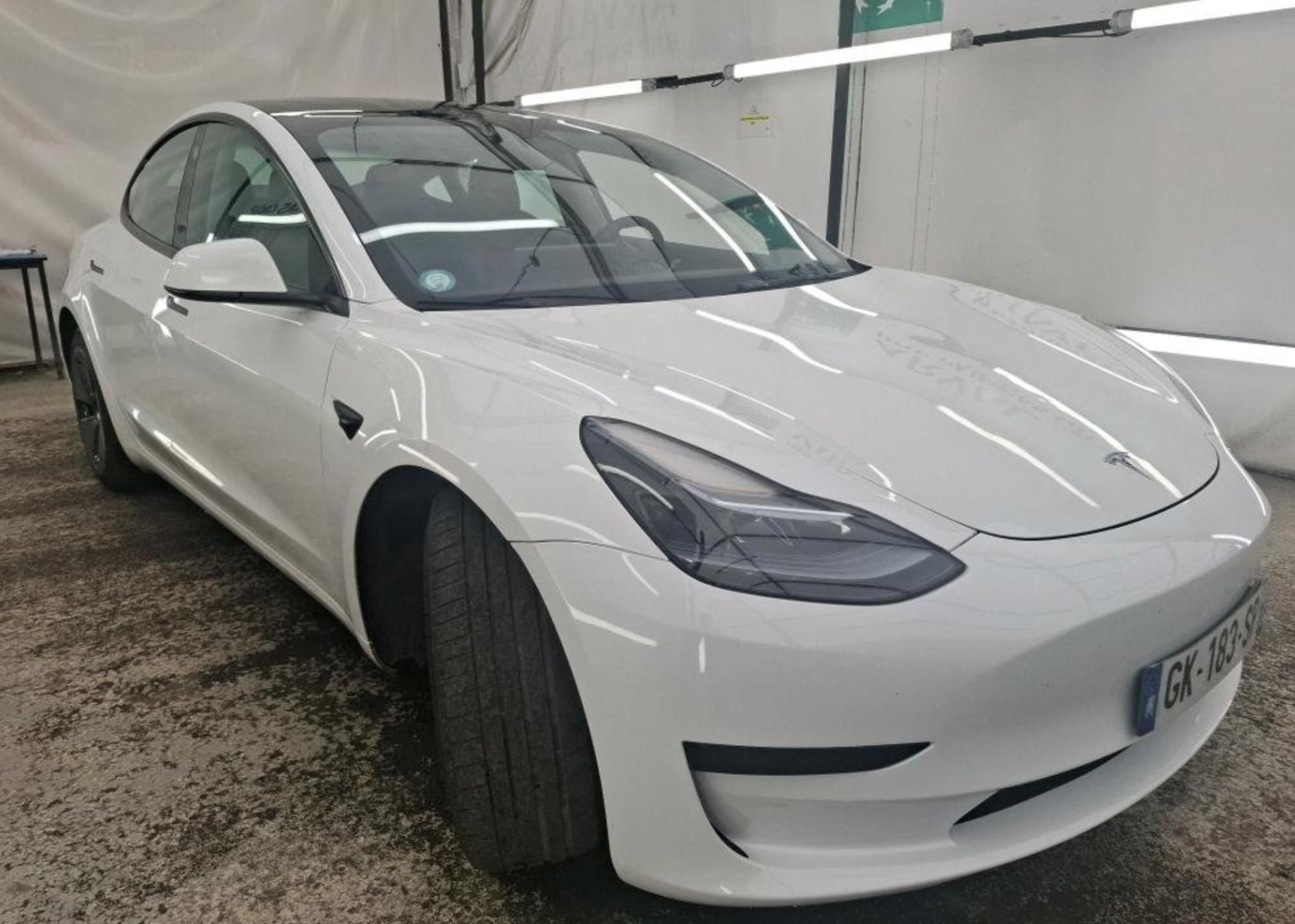 Tesla Model 3, SR+ Refresh LFP