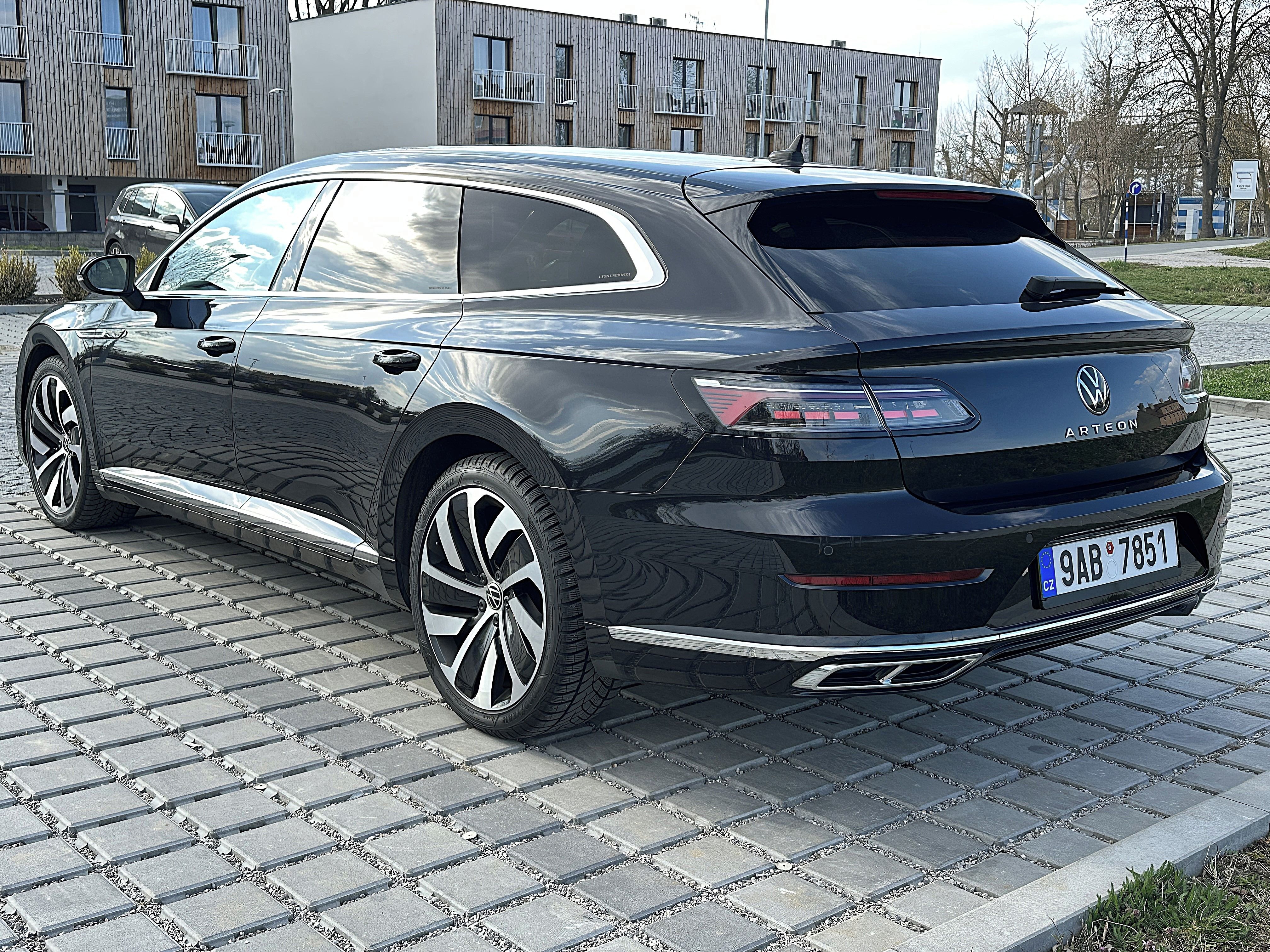 Volkswagen Arteon, 2.0TDI 147kW R-Line Webasto TZ - fotka 3