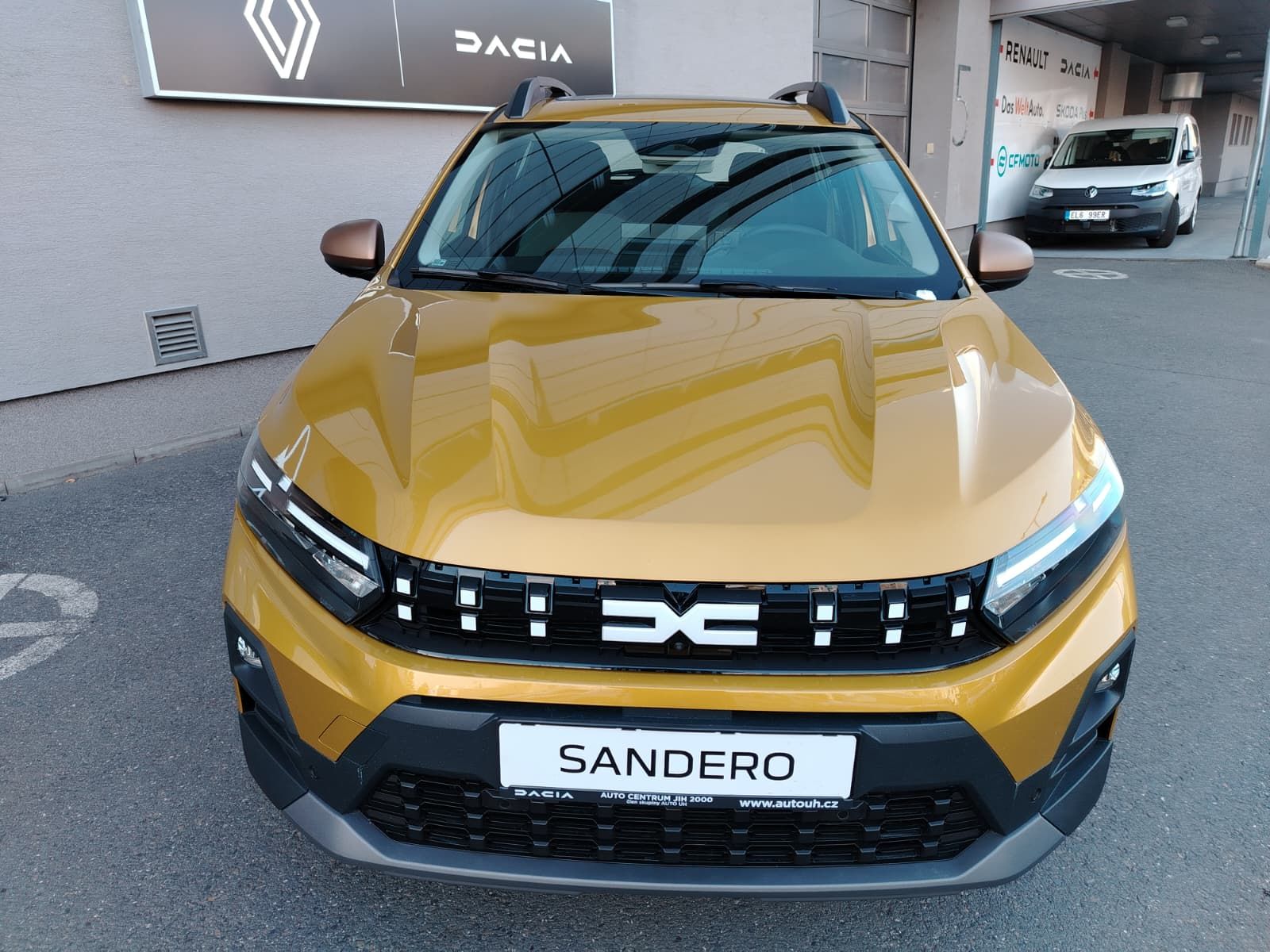 Dacia Sandero, Stepway Extreme ECO-G 120 Auto - fotka 6