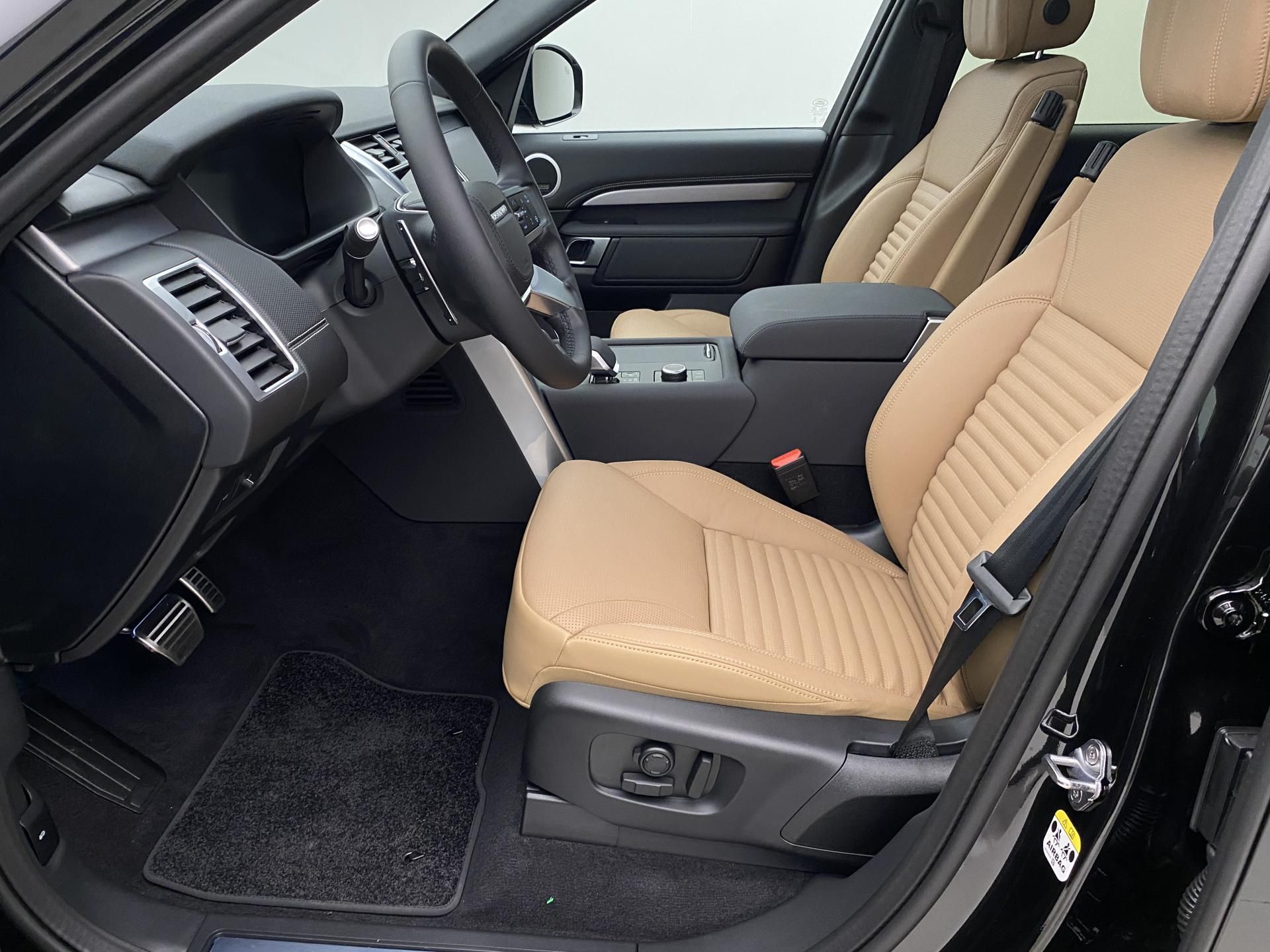 Land Rover Discovery, D350 Dynamic HSE AWD AUT - fotka 3
