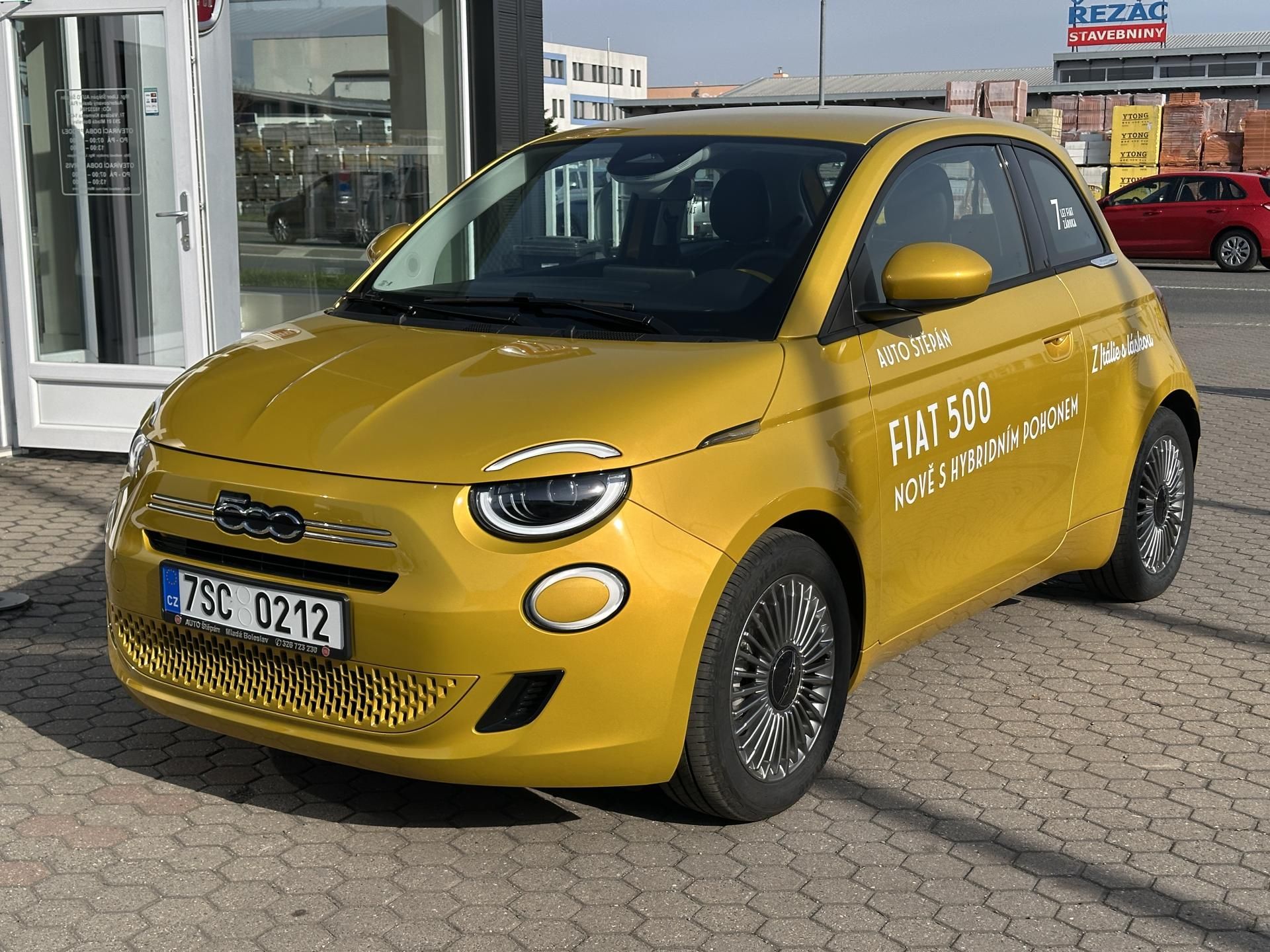 Fiat 500, Torino HB 1,0 BSG 65k MT6 - fotka 3