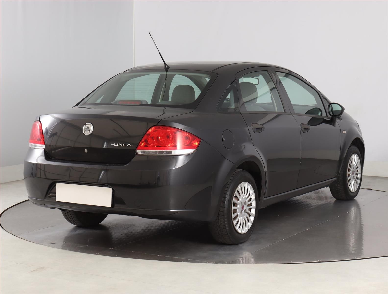 Fiat Linea, 1.4, zamluveno - fotka 5