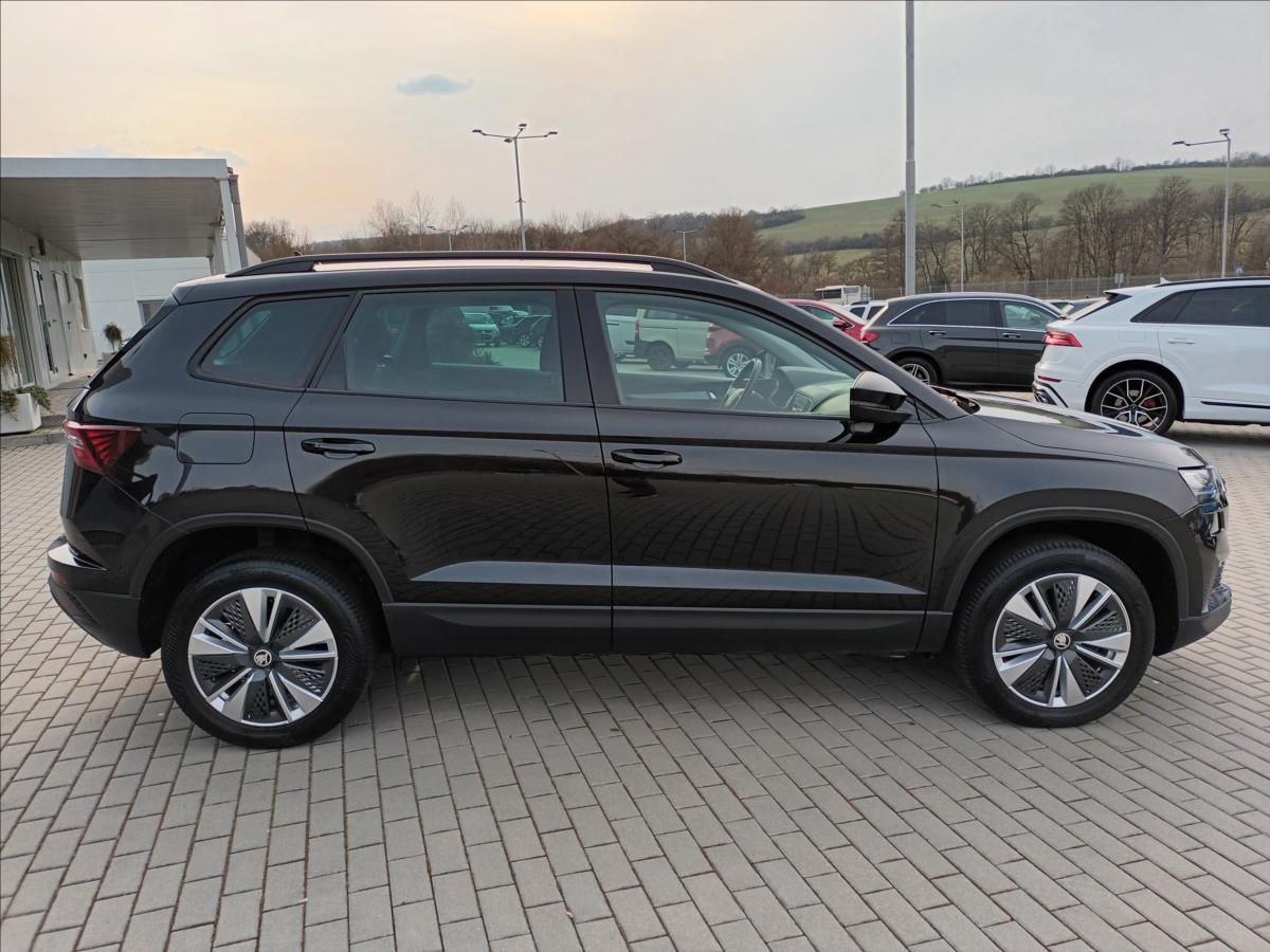 Škoda Karoq, 1,5 TSI,110KW,DSG,RADAR - fotka 4