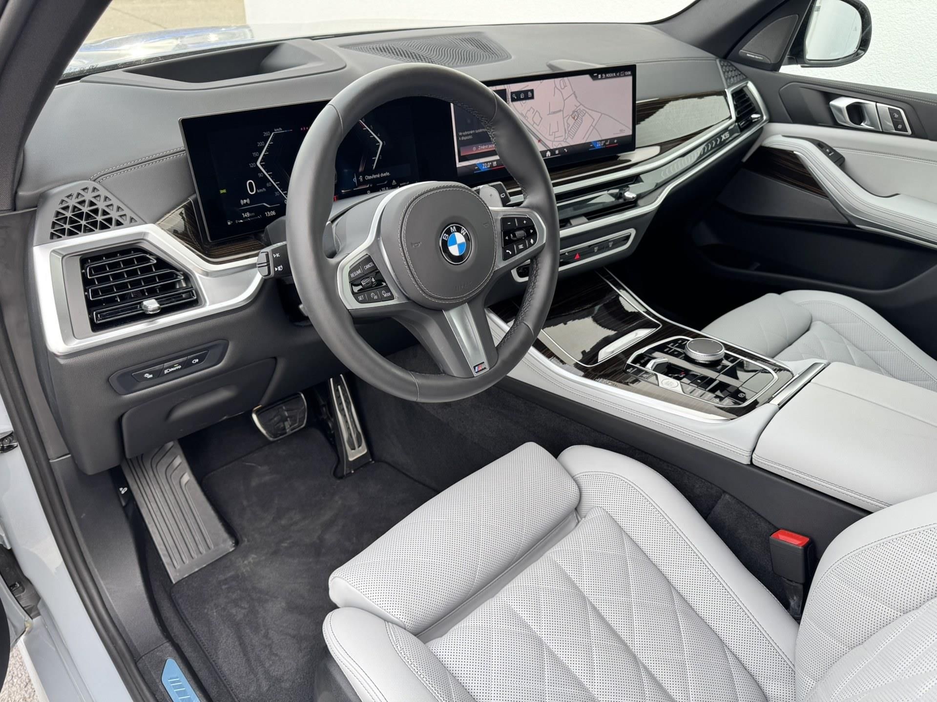 BMW X5, X5 xDrive40D Tažné Panorama - fotka 5