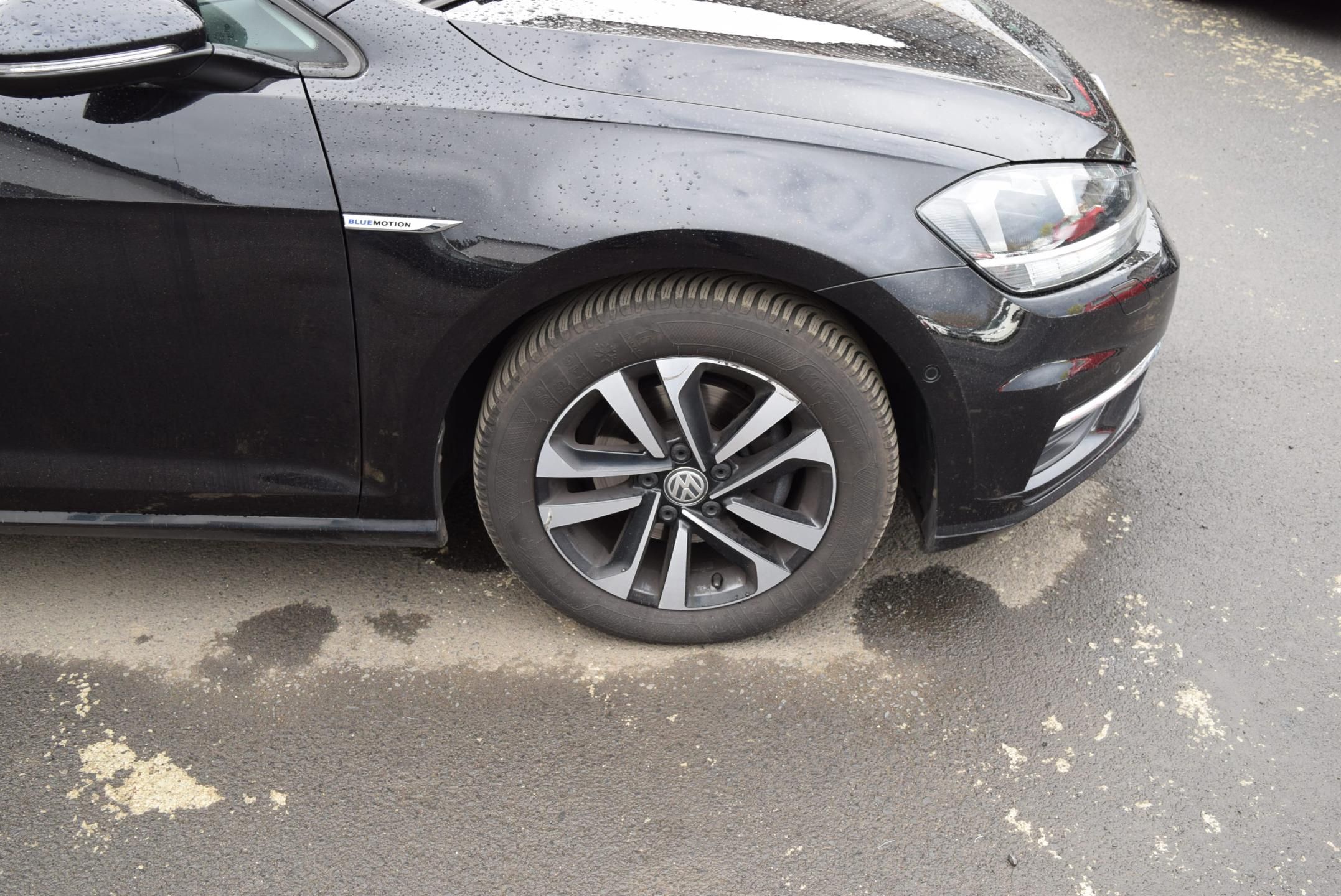 Volkswagen Golf, 1.5TSI 96kw IQ.DRIVE NAVI ACC - fotka 6