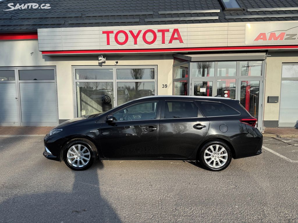 Toyota Auris, fotka 9