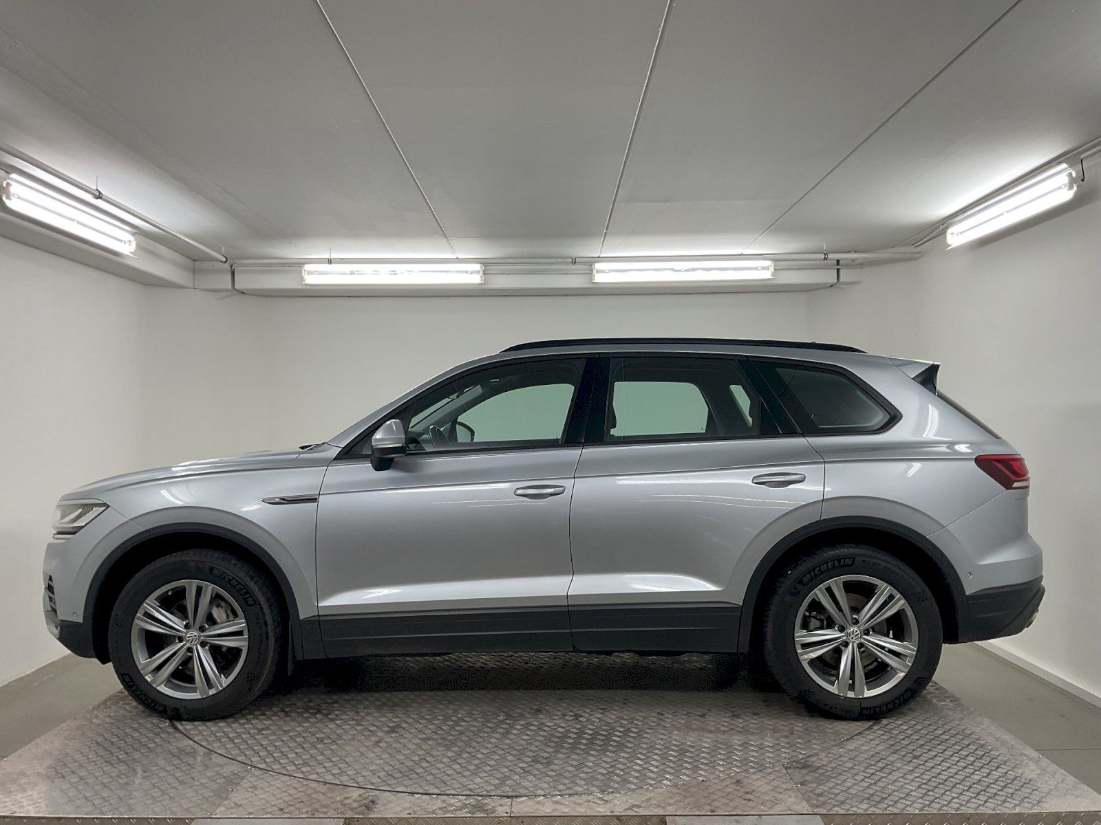 Volkswagen Touareg, 3.0 TDI 170kW Tiptronic - fotka 3