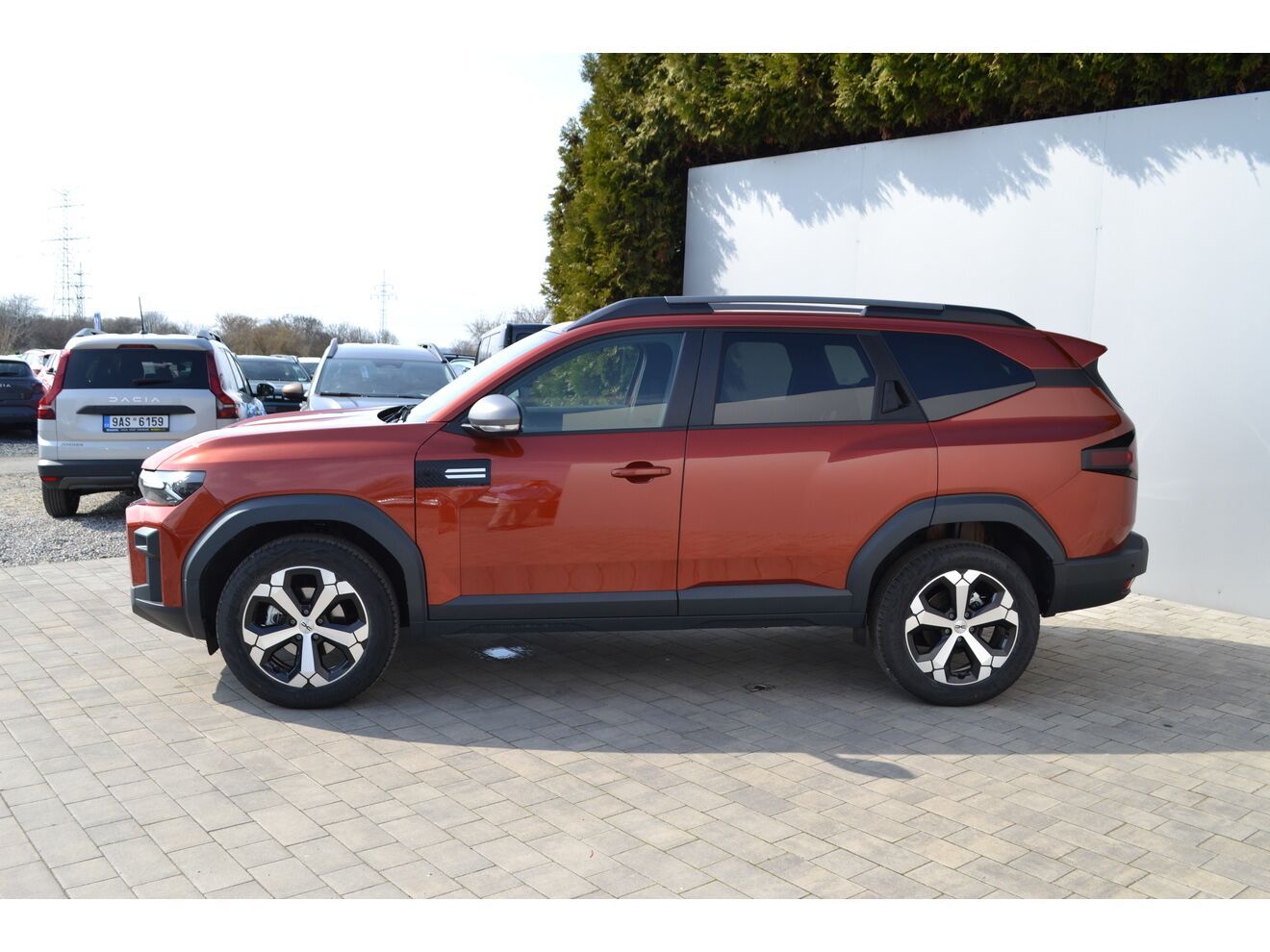 Dacia Bigster, JOURNEY MILD HYBRID 140 - fotka 2