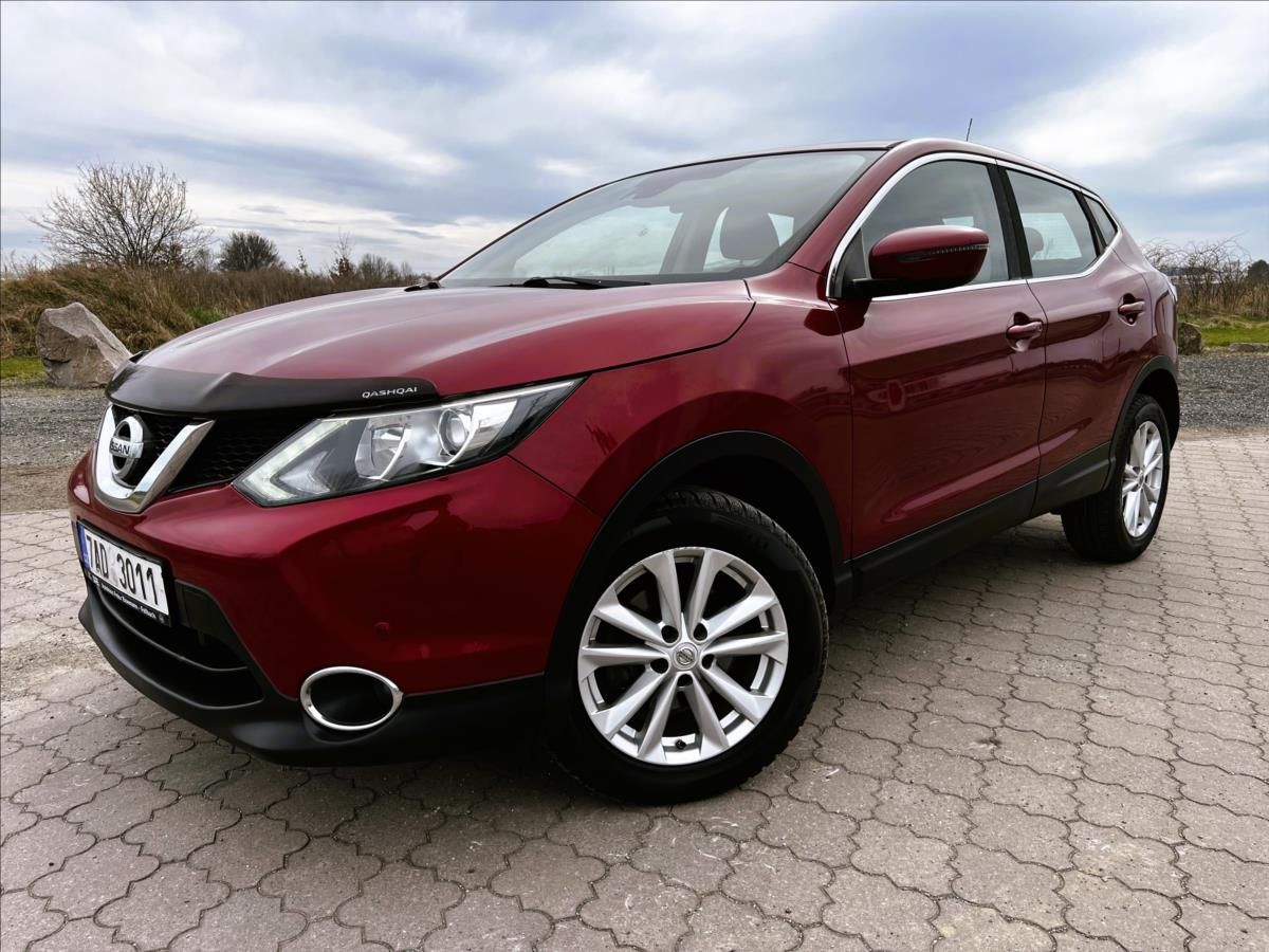 Nissan Qashqai, 1,2 AUT,1.MAJ.,ČR - fotka 2