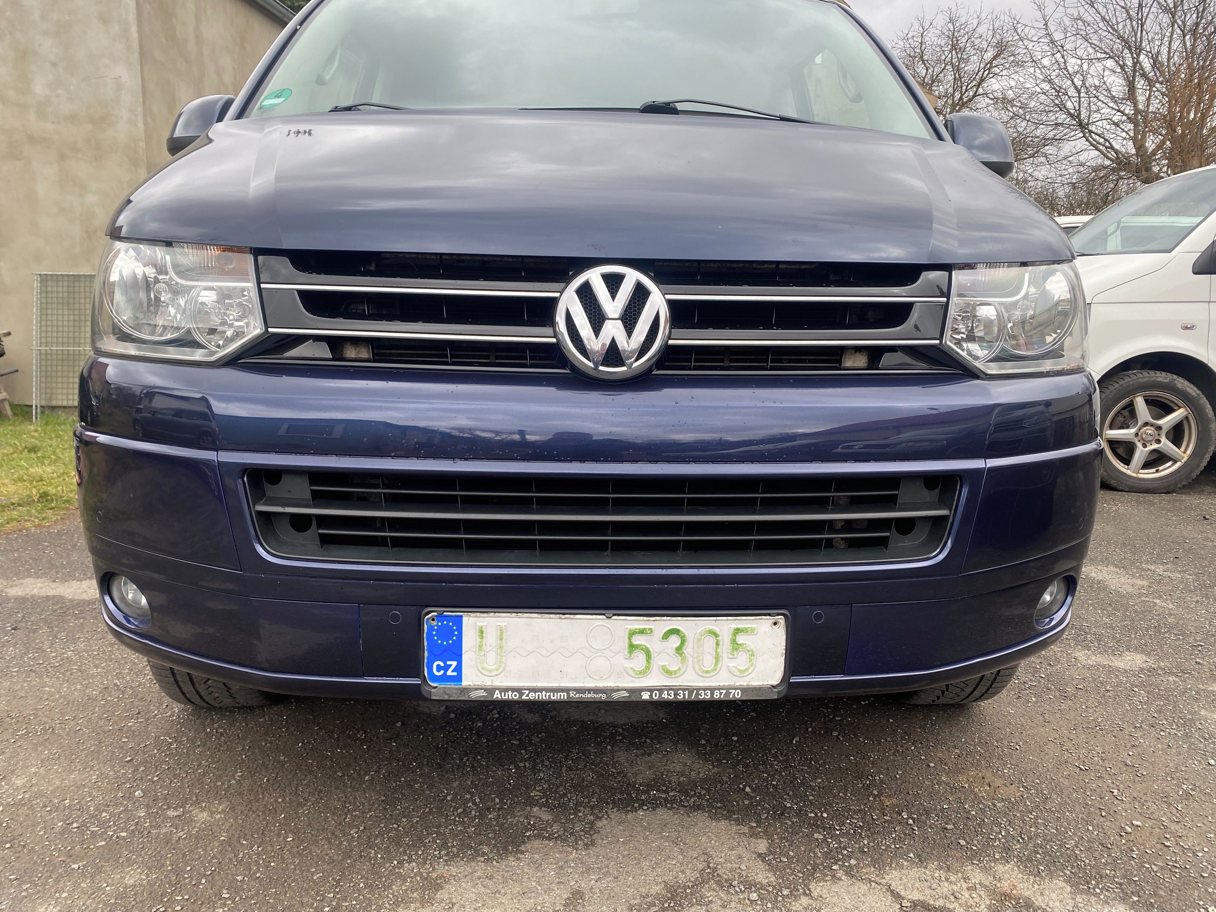 Volkswagen Multivan, 2,0TDI103KW,Webasto,2xšoupačky - fotka 3