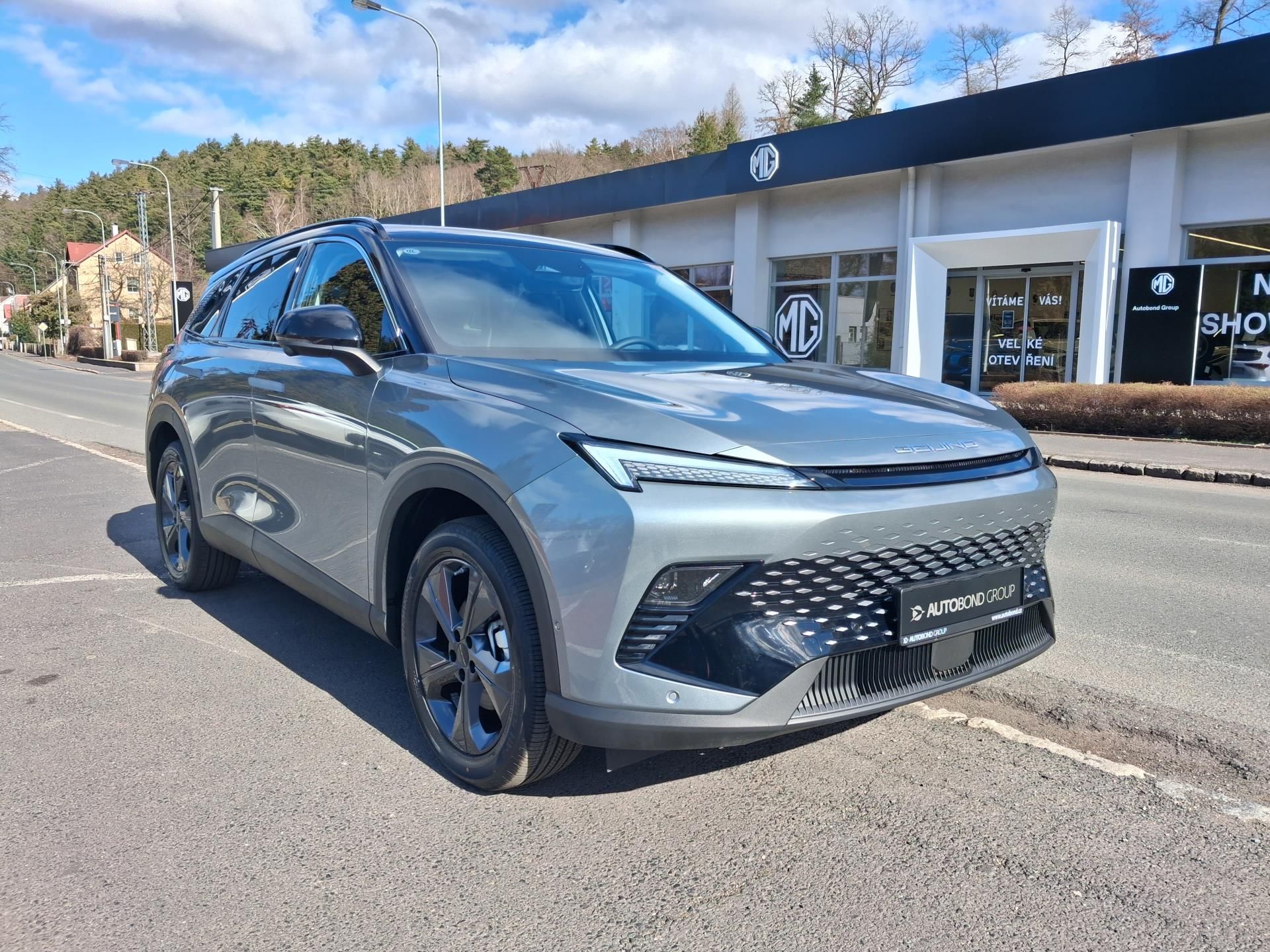 BAIC X55, ALL IN 1.5T 130kW 4×2 7DCT - fotka 3