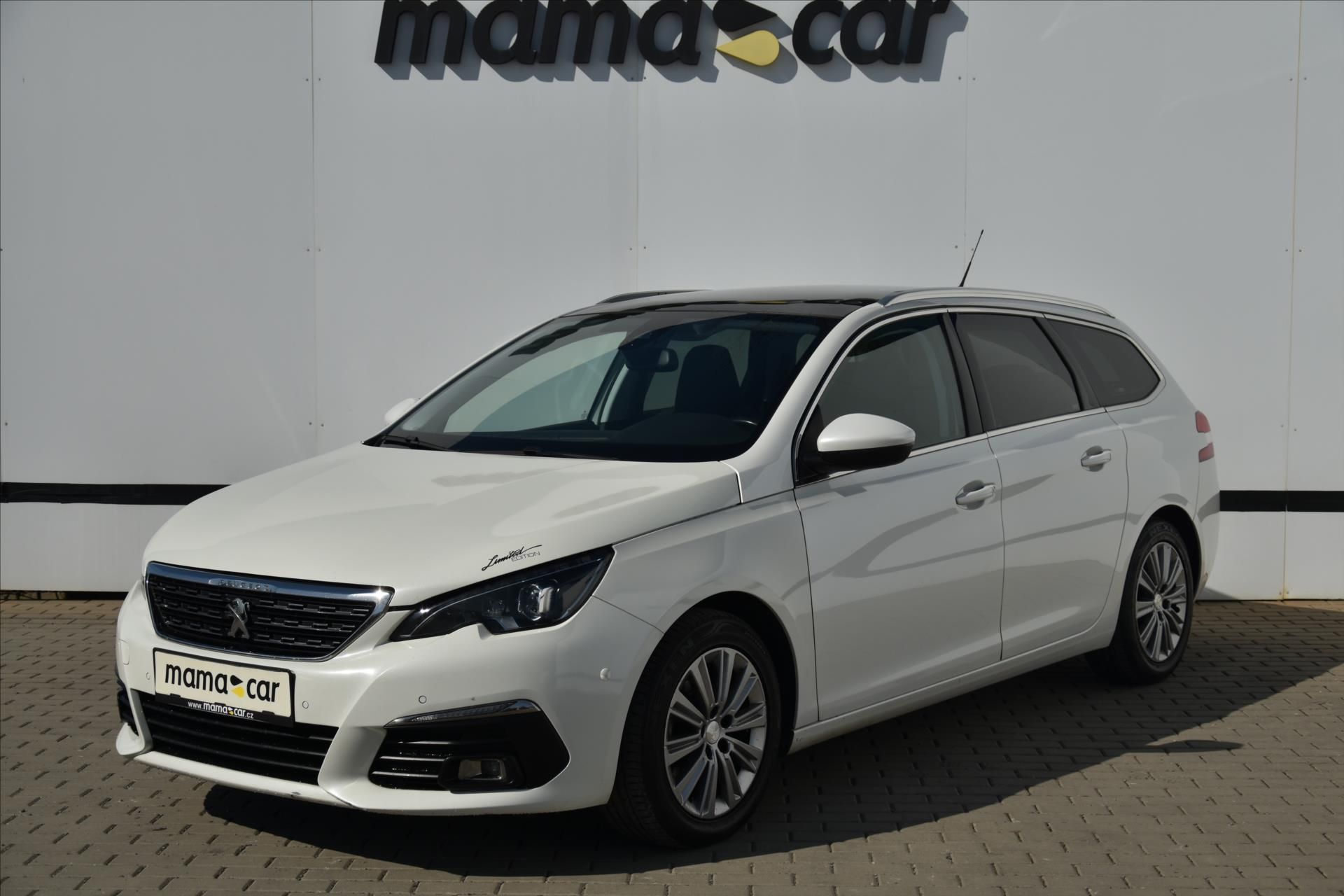 Peugeot 308, SW 1.5HDI 96kW LED PANORAMA ČR - fotka 3