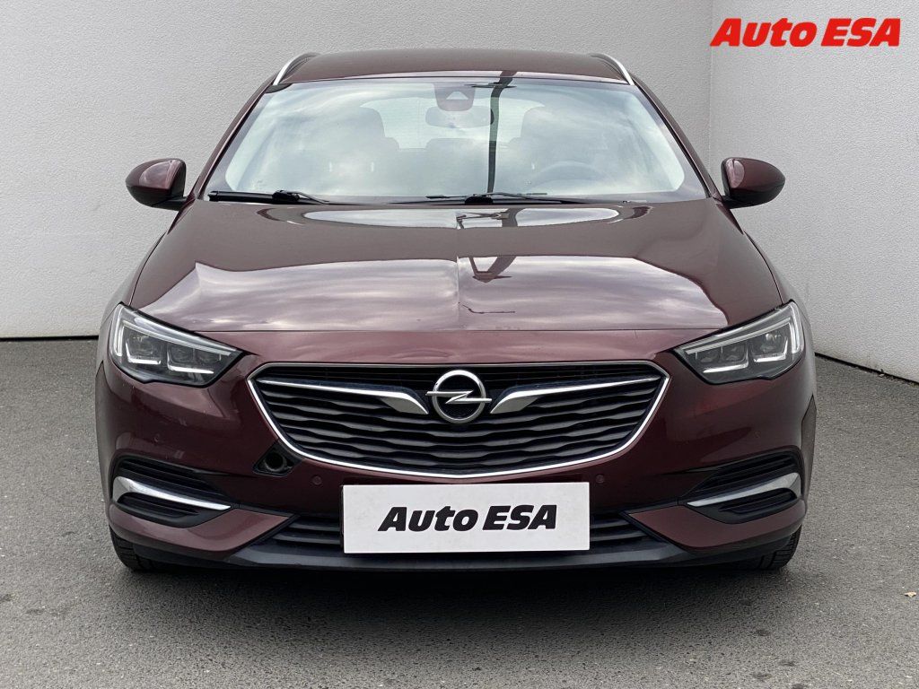 Opel Insignia, 1.6 CDTi,LED - fotka 2