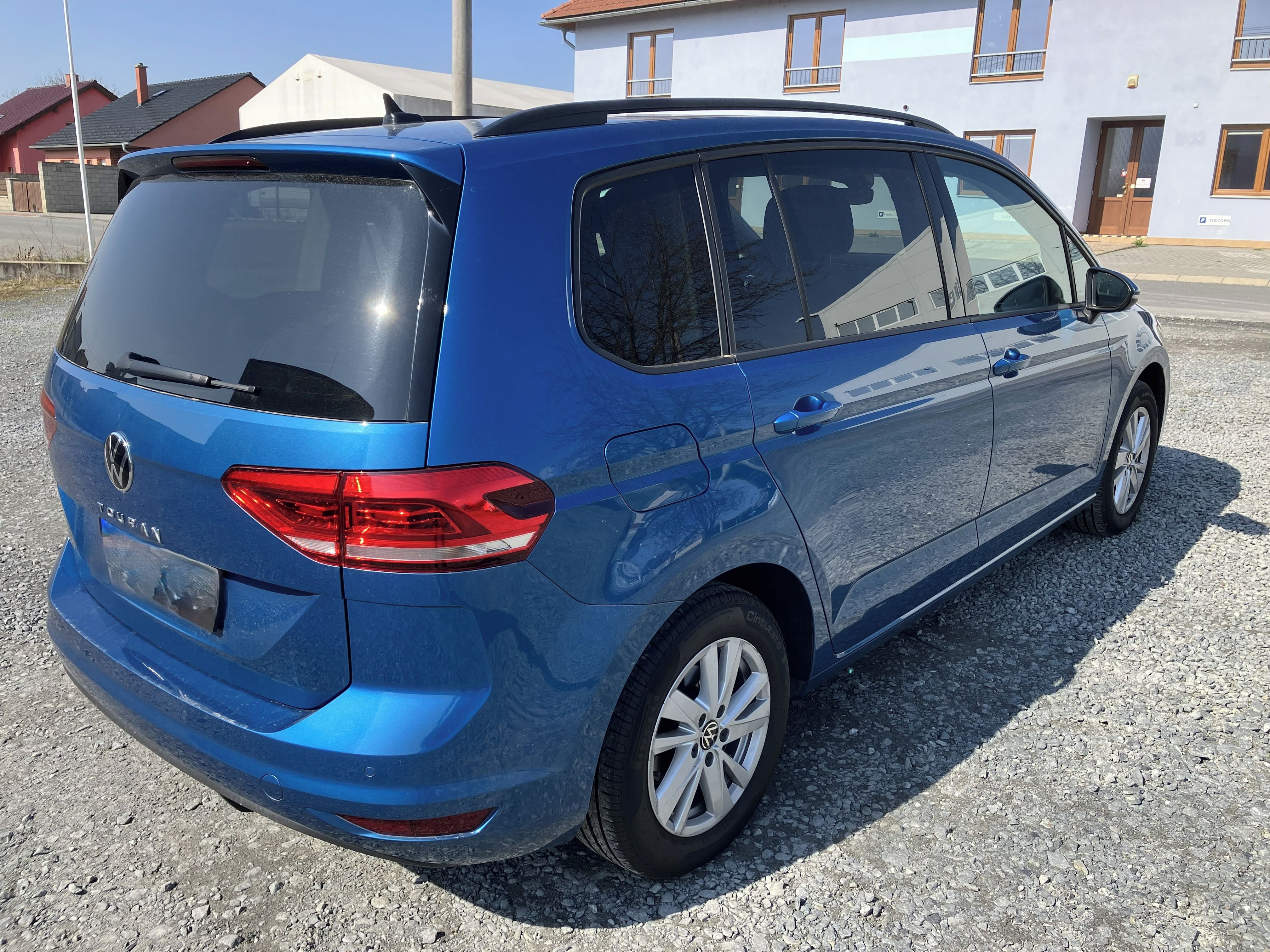 Volkswagen Touran, 2.0 TDI - Panorama, Webasto - fotka 6