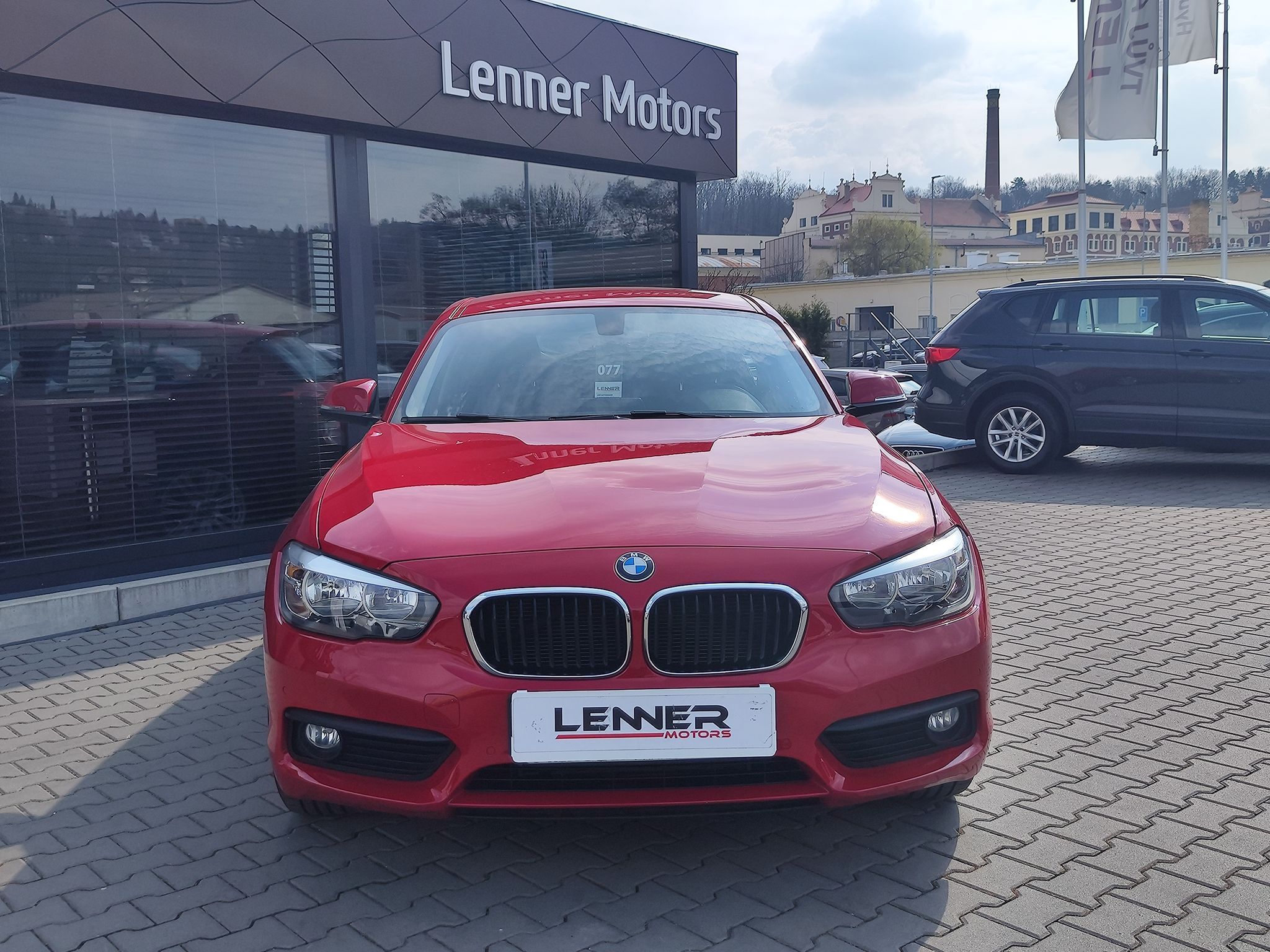 BMW Řada 1, 118i Advantage ČR - fotka 2