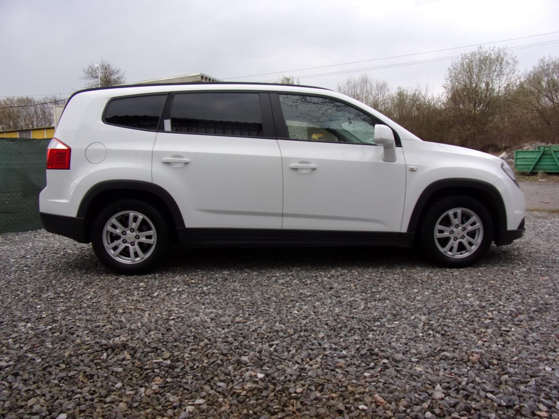 Chevrolet Orlando, 2.0 CDTi 96kW 7MÍST BEZ KOROZE - fotka 4