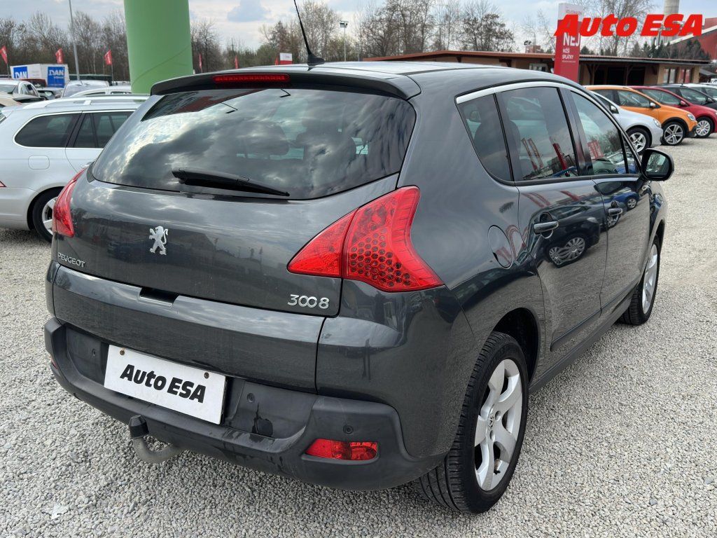 Peugeot 3008, 1.6HDi,Panorama,AC - fotka 4