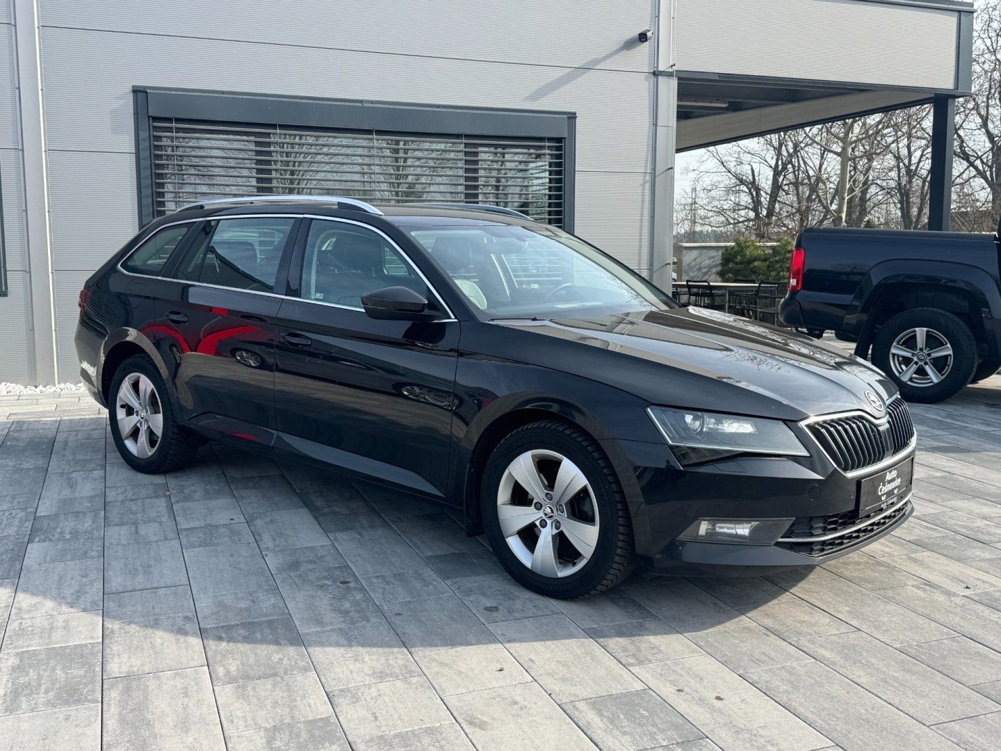 Škoda Superb, 2,0 TDI 110 KW DSG STYLE - fotka 3