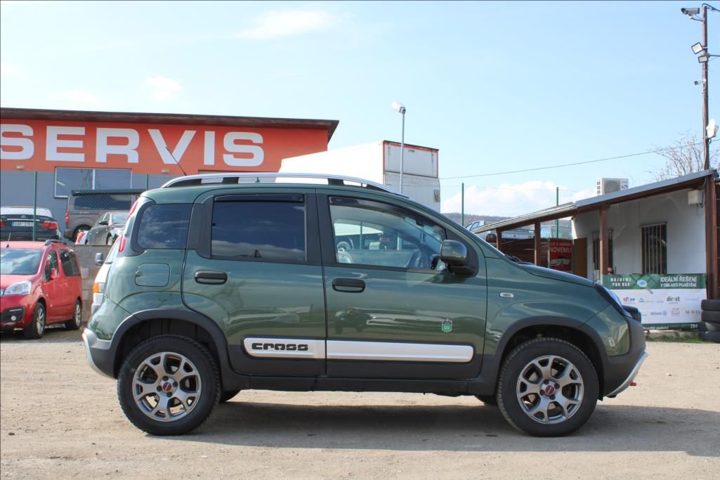 Fiat Panda, 1,3 D  CROSS, VELKÝ SERVIS - fotka 4