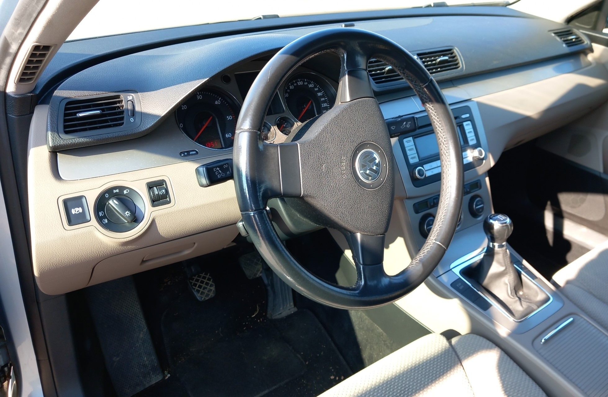Volkswagen Passat, 2.0 TDI - fotka 6