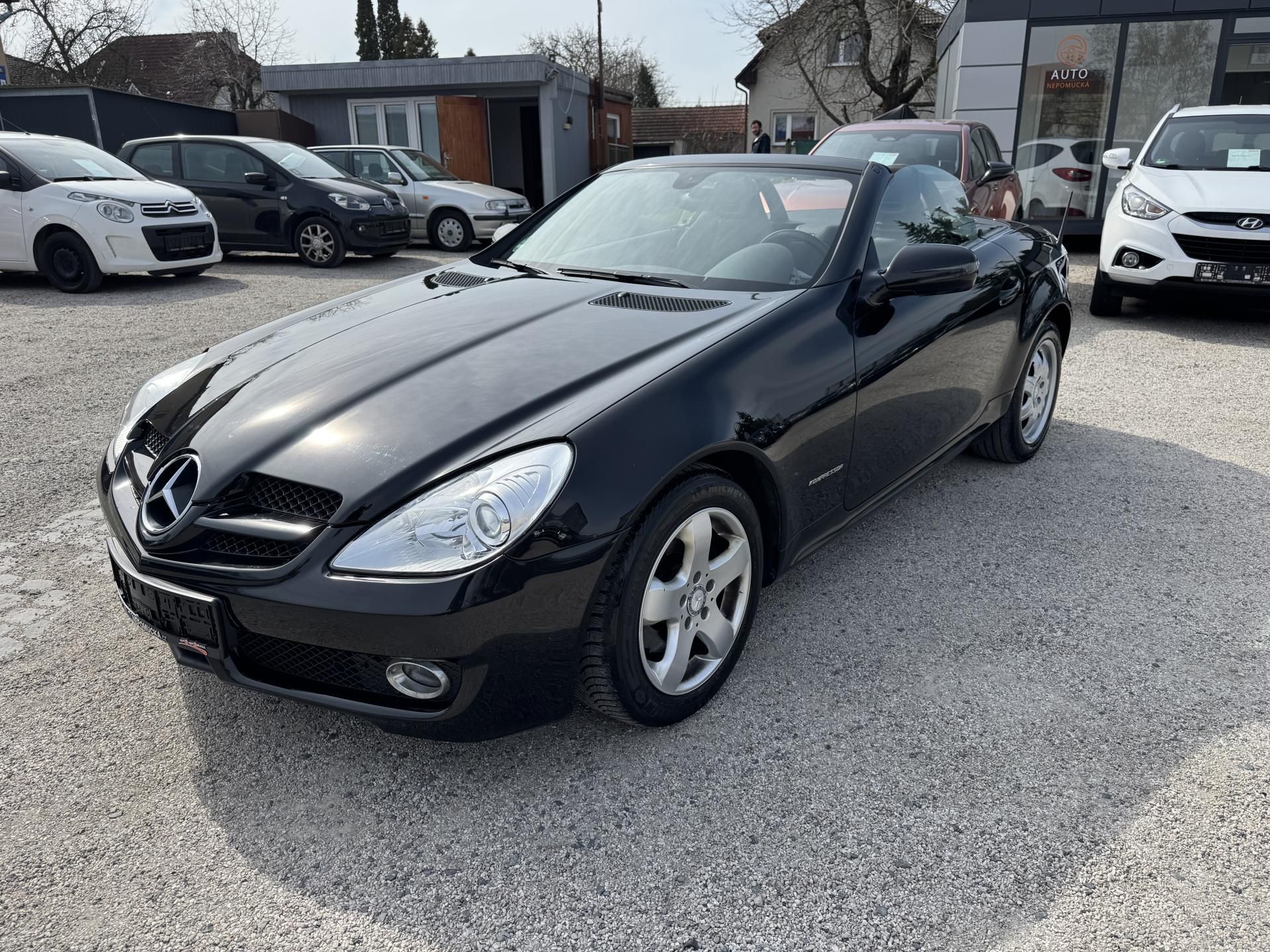 Mercedes-Benz SLK, 200 KOMPRESOR 135 KW Kabrio - fotka 4