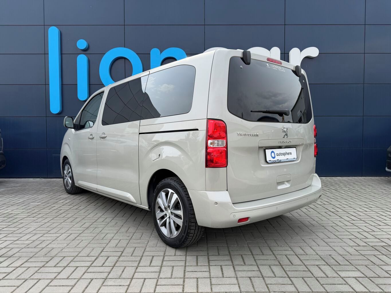 Peugeot Traveller, 2.0 BlueHDi EAT8, 7 míst, Weba - fotka 5