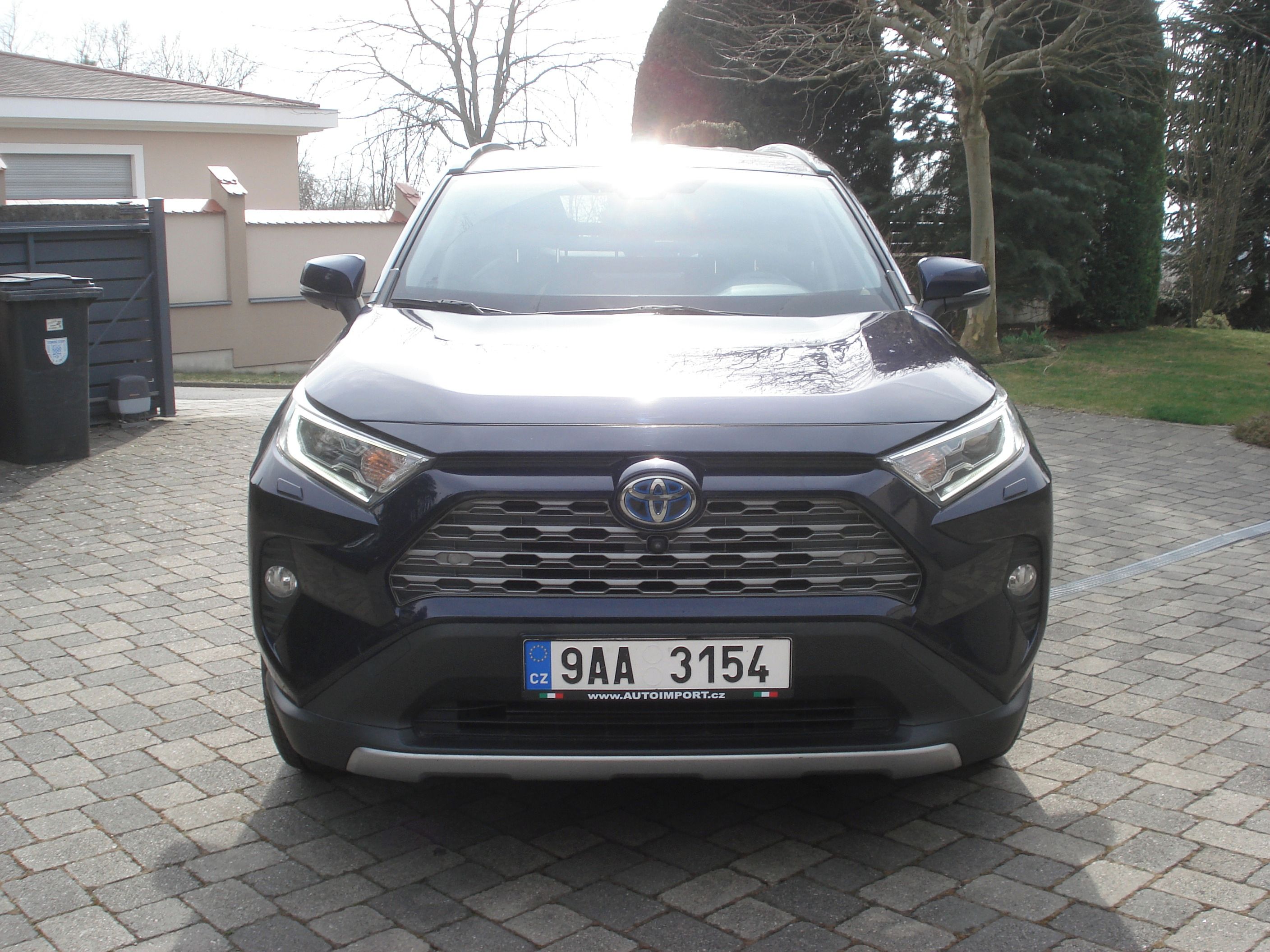 Toyota Rav4, 2.5 Hyb Executive 4WD ČR DPH - fotka 6