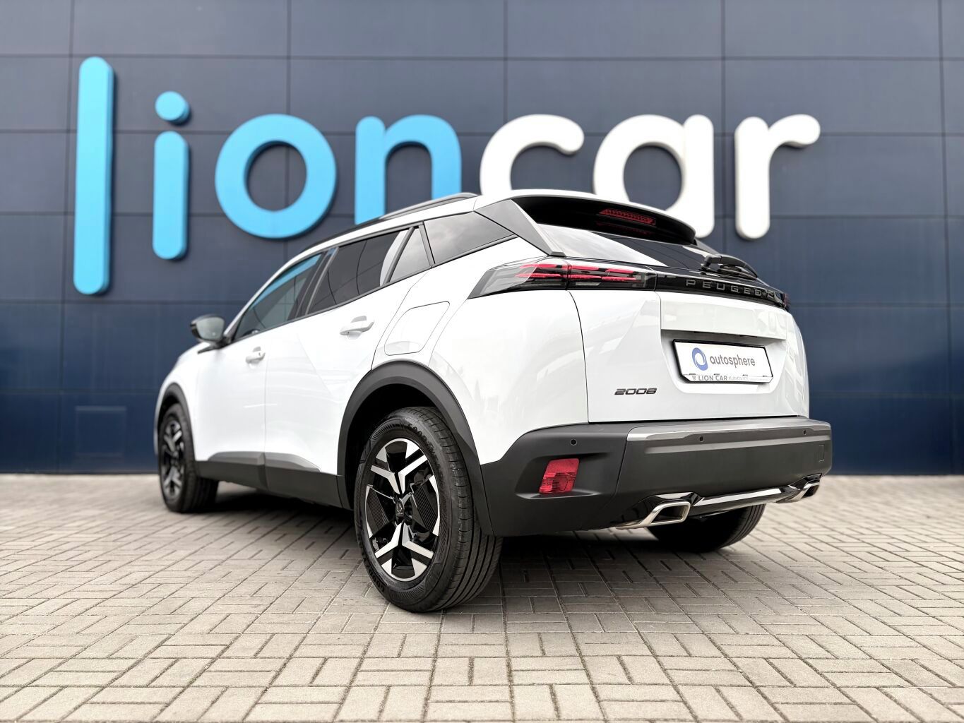 Peugeot 2008, ALLURE, 130 koní, Automat 8st. - fotka 5